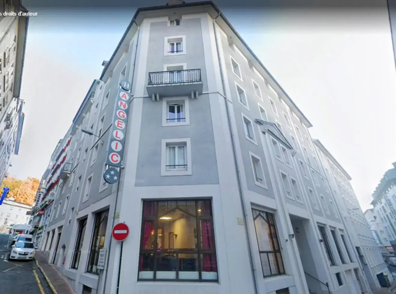 Facade/entrance in Hôtel Angelic Facade/entrance in Hôtel Angelic