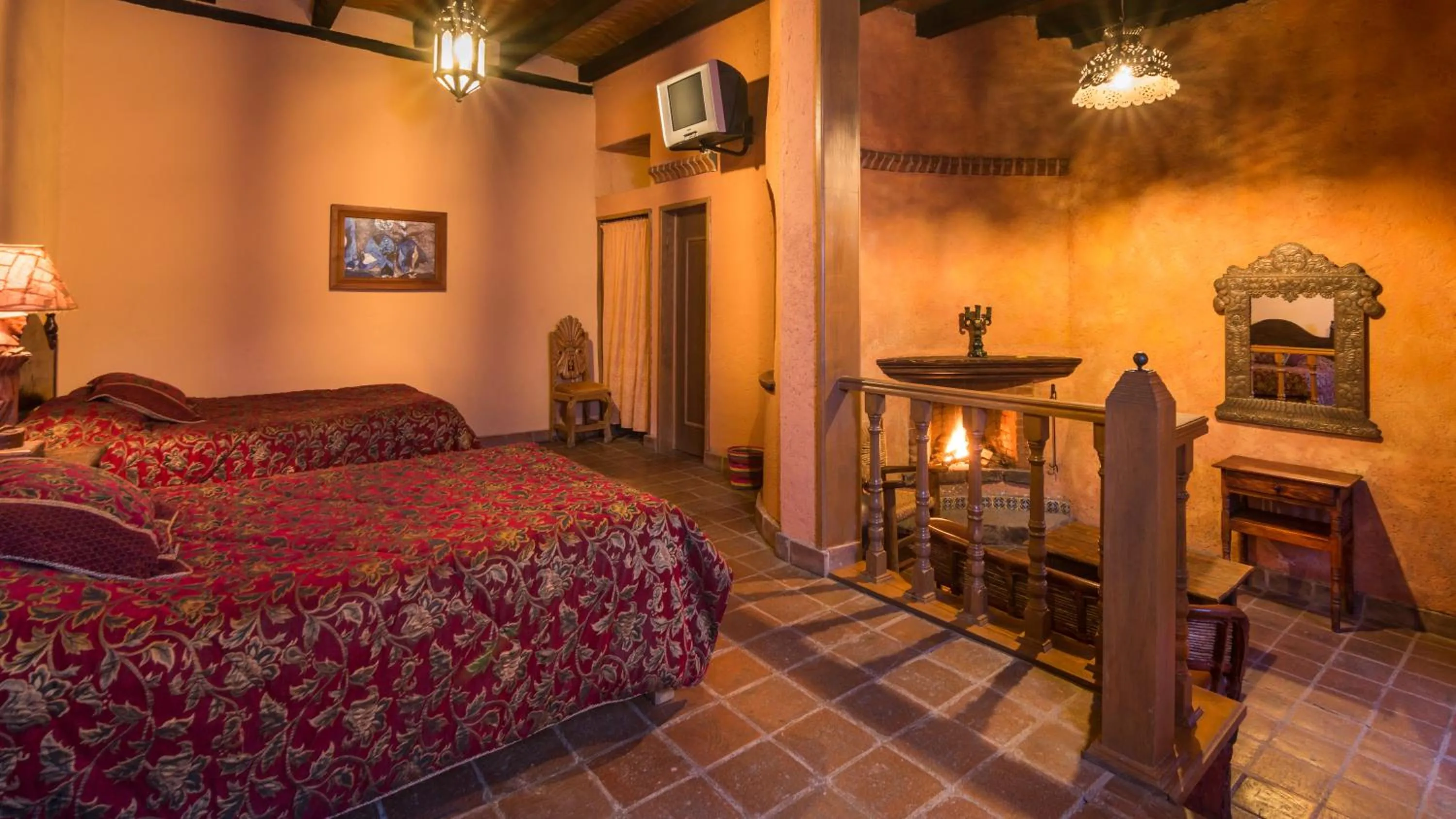 Bed in Meson de San Antonio