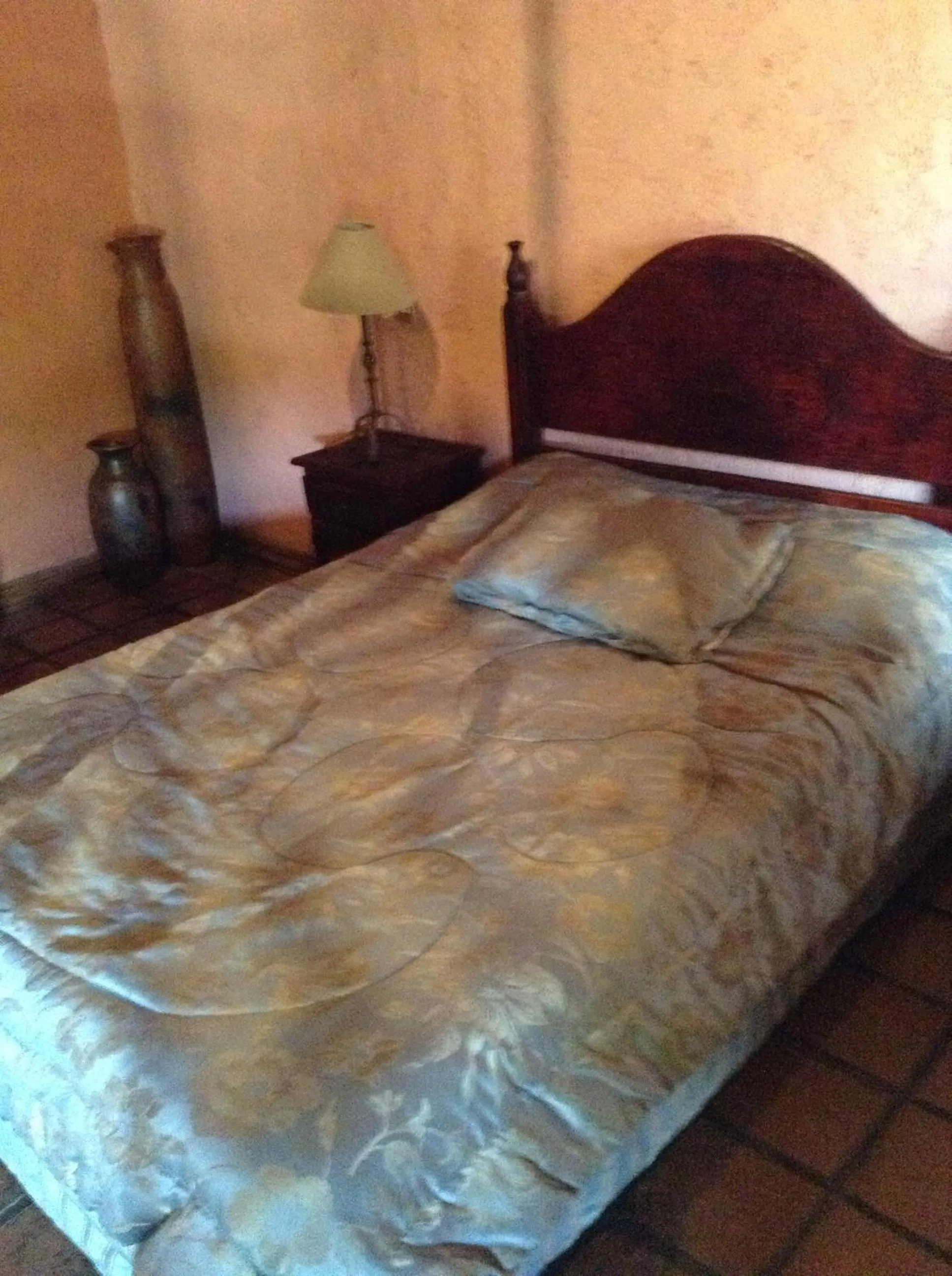 Bed in Meson de San Antonio