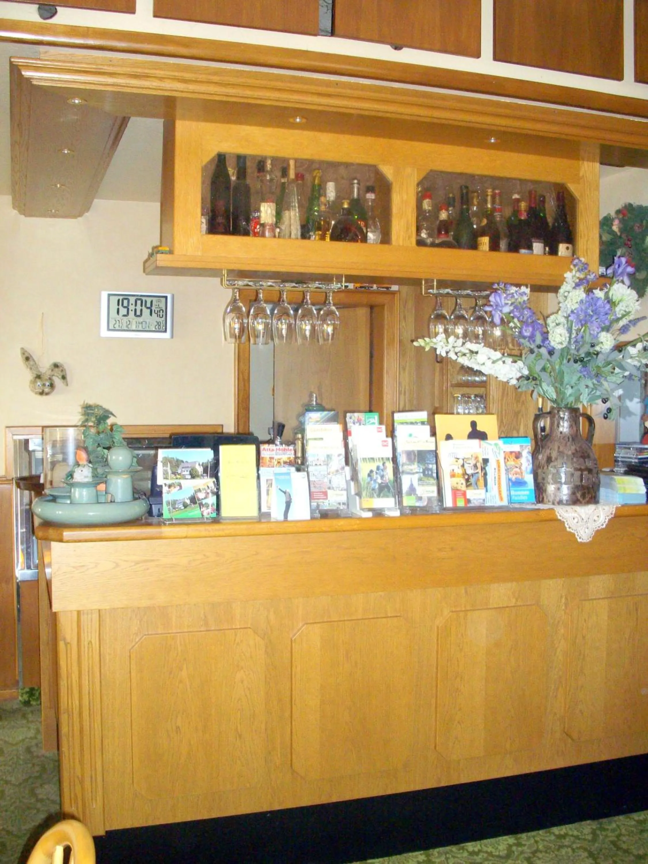 Lobby or reception in Hotel Haus Hellhohl Garni