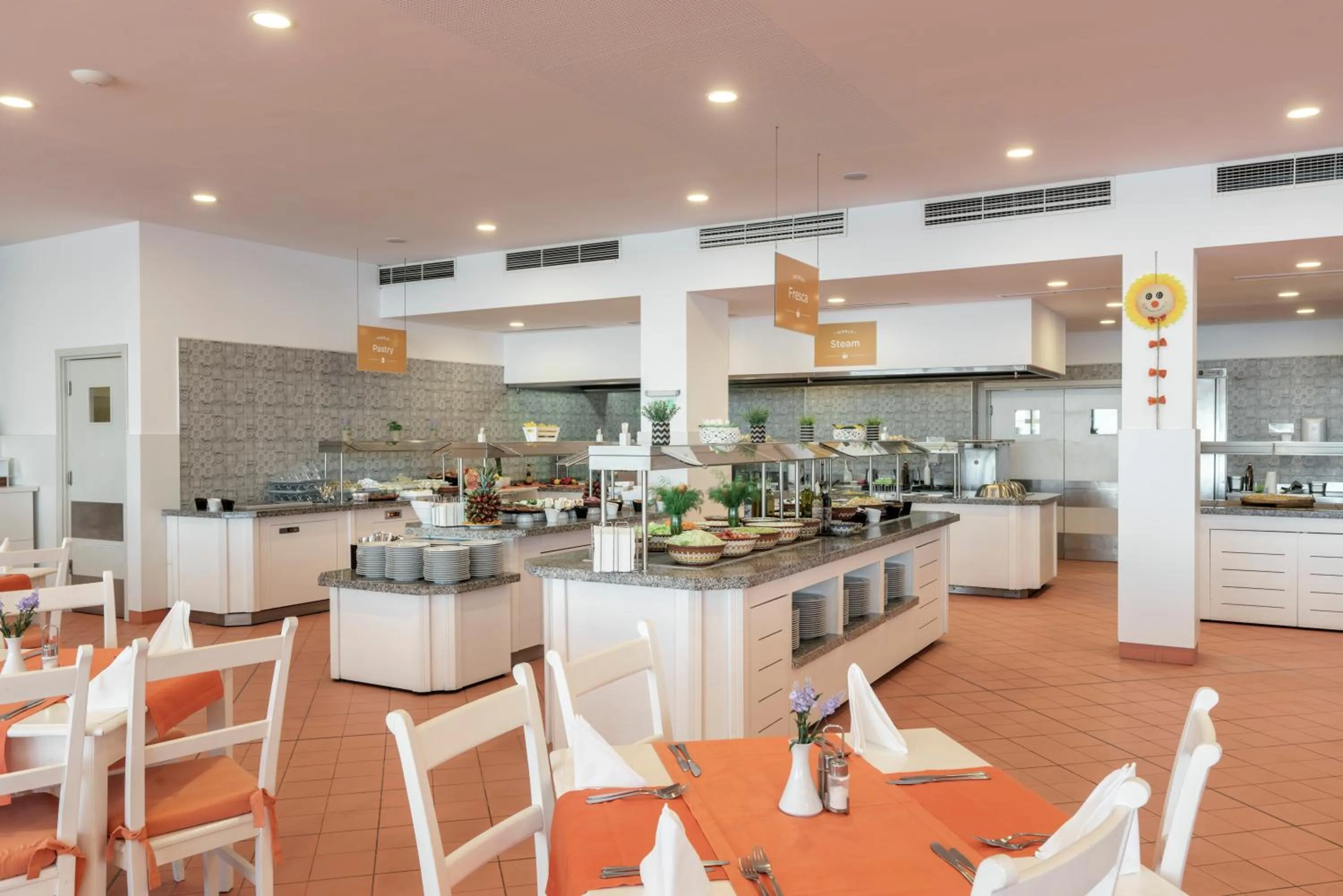 Restaurant/places to eat in AluaSun Helios Beach - All Inclusive