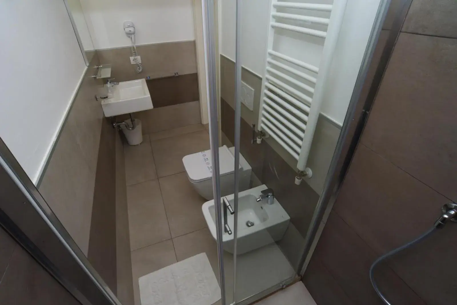 Bathroom in Hotel Villa Augustea