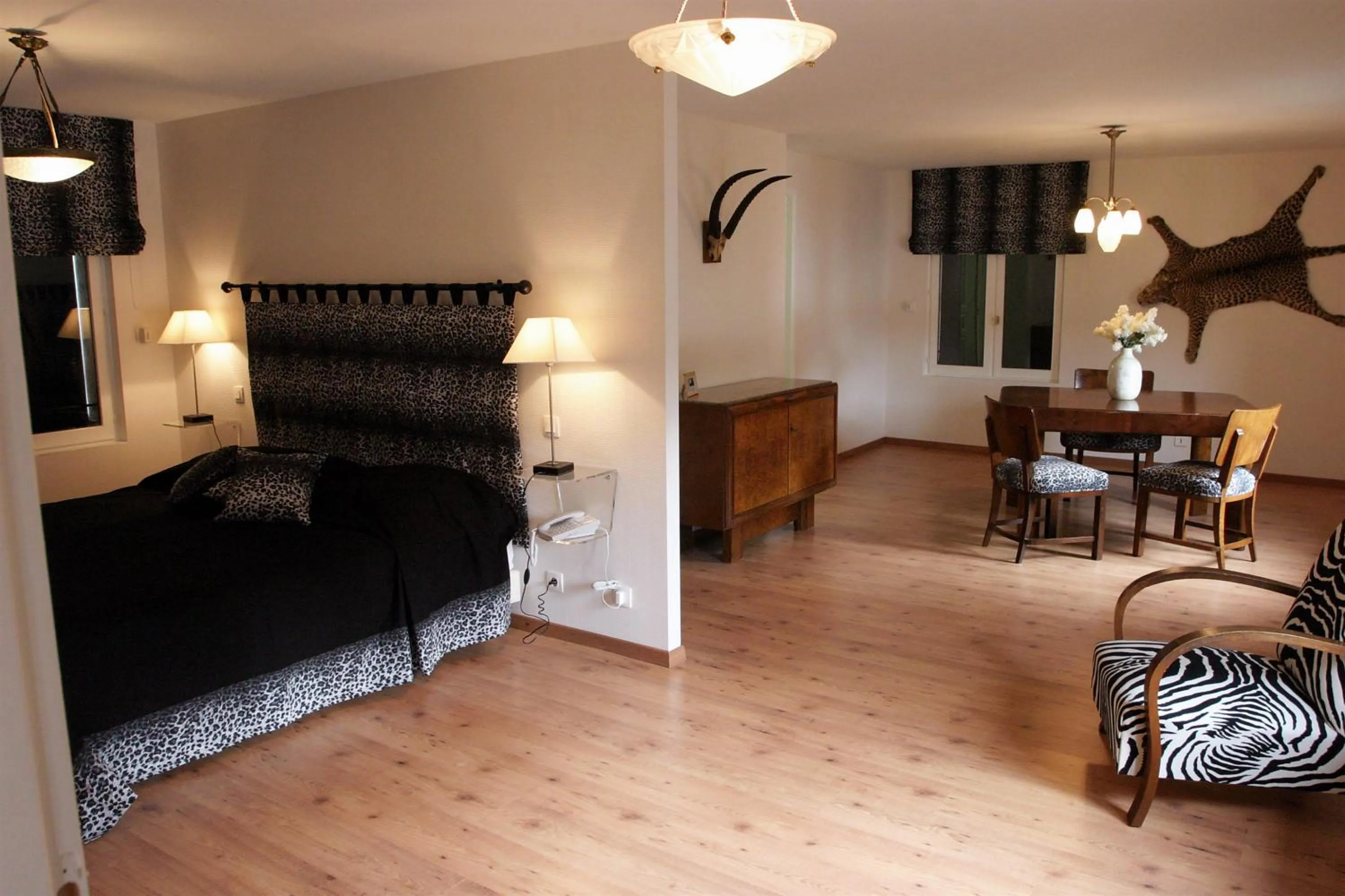 Photo of the whole room, Bed in Château de La Dame Blanche - Logis