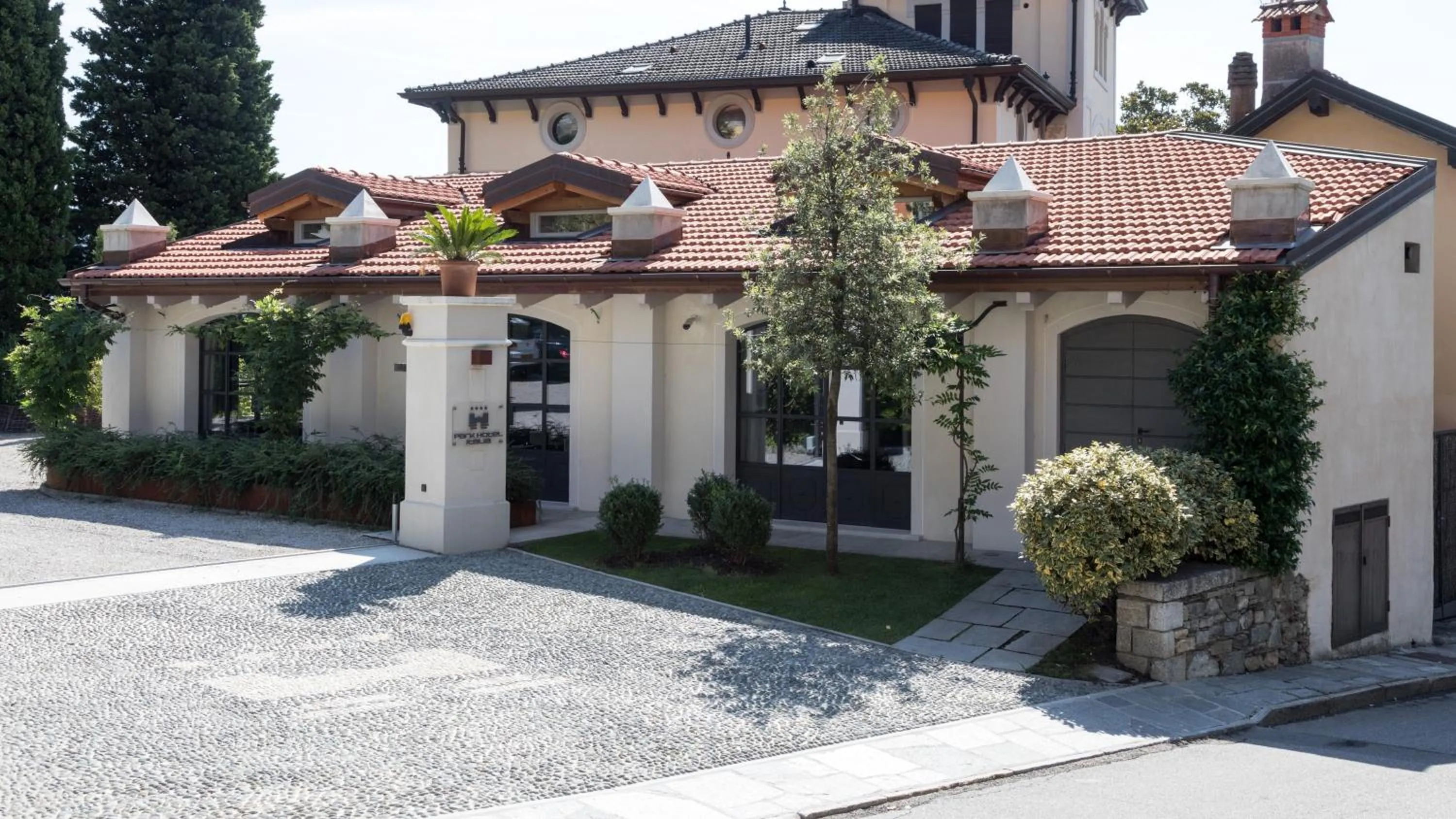 Property building in Park Hotel Italia