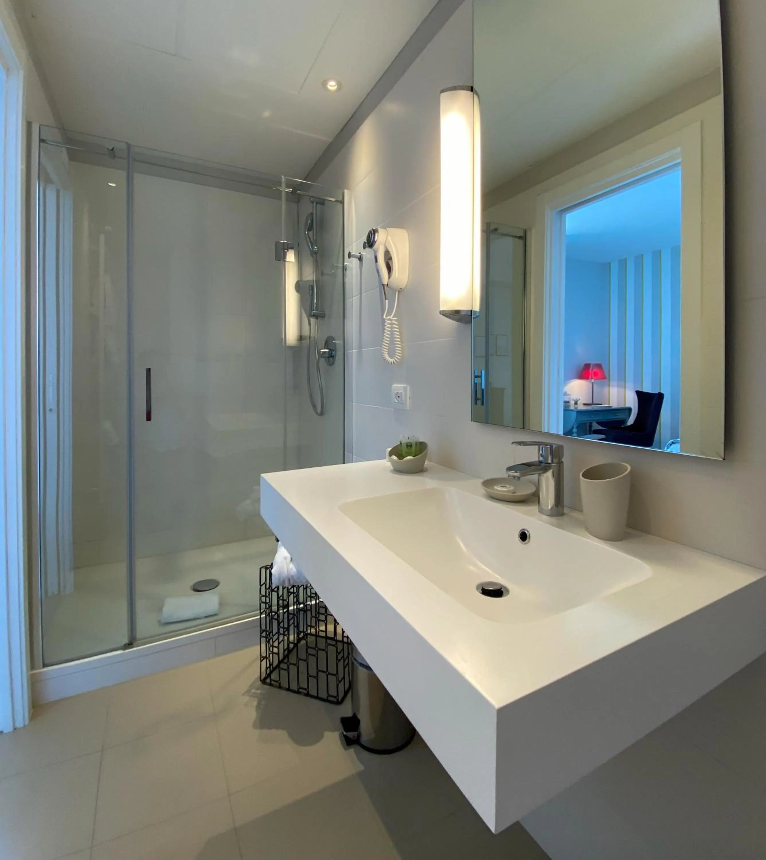 Bathroom in Park Hotel Italia