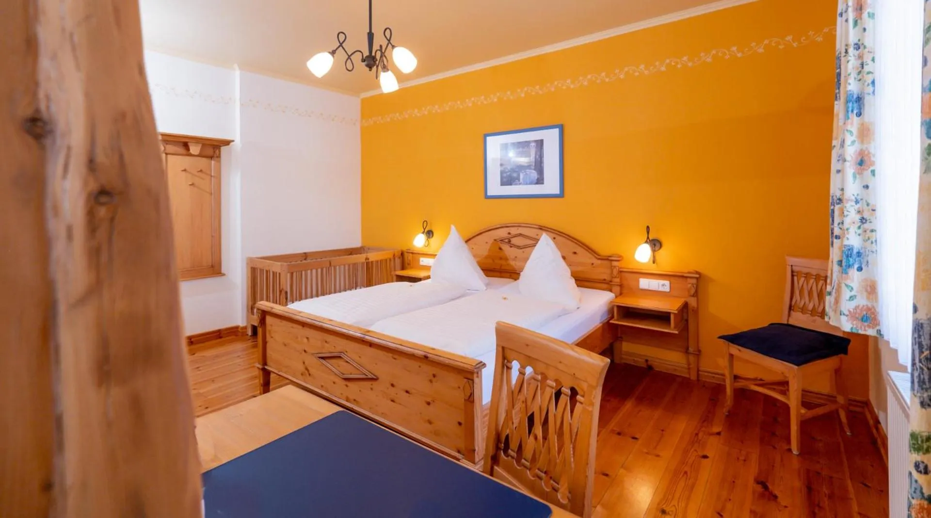 Photo of the whole room, Bed in Harzhotel Zum Prinzen