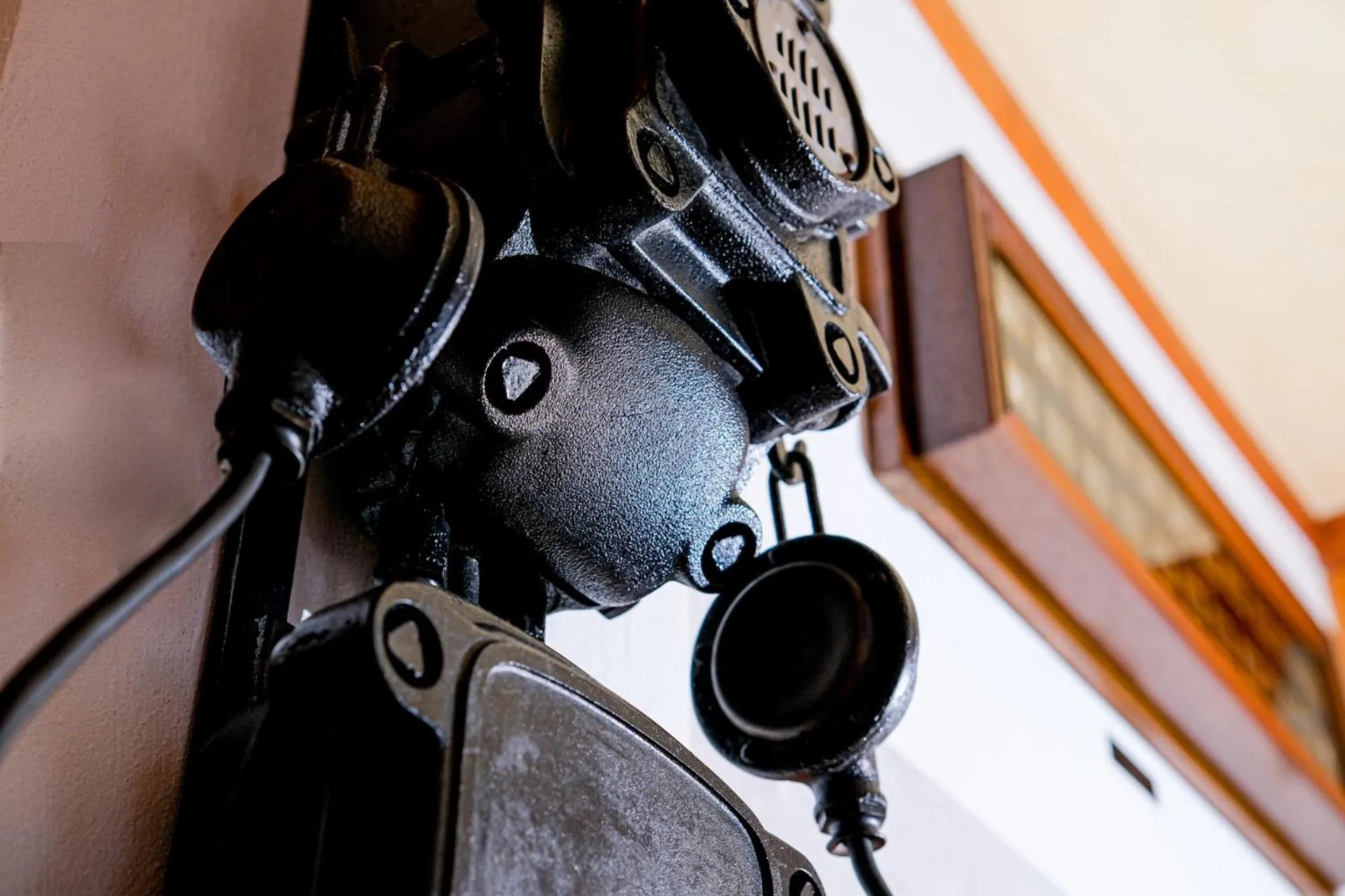 Communal lounge/ TV room in Harzhotel Zum Prinzen