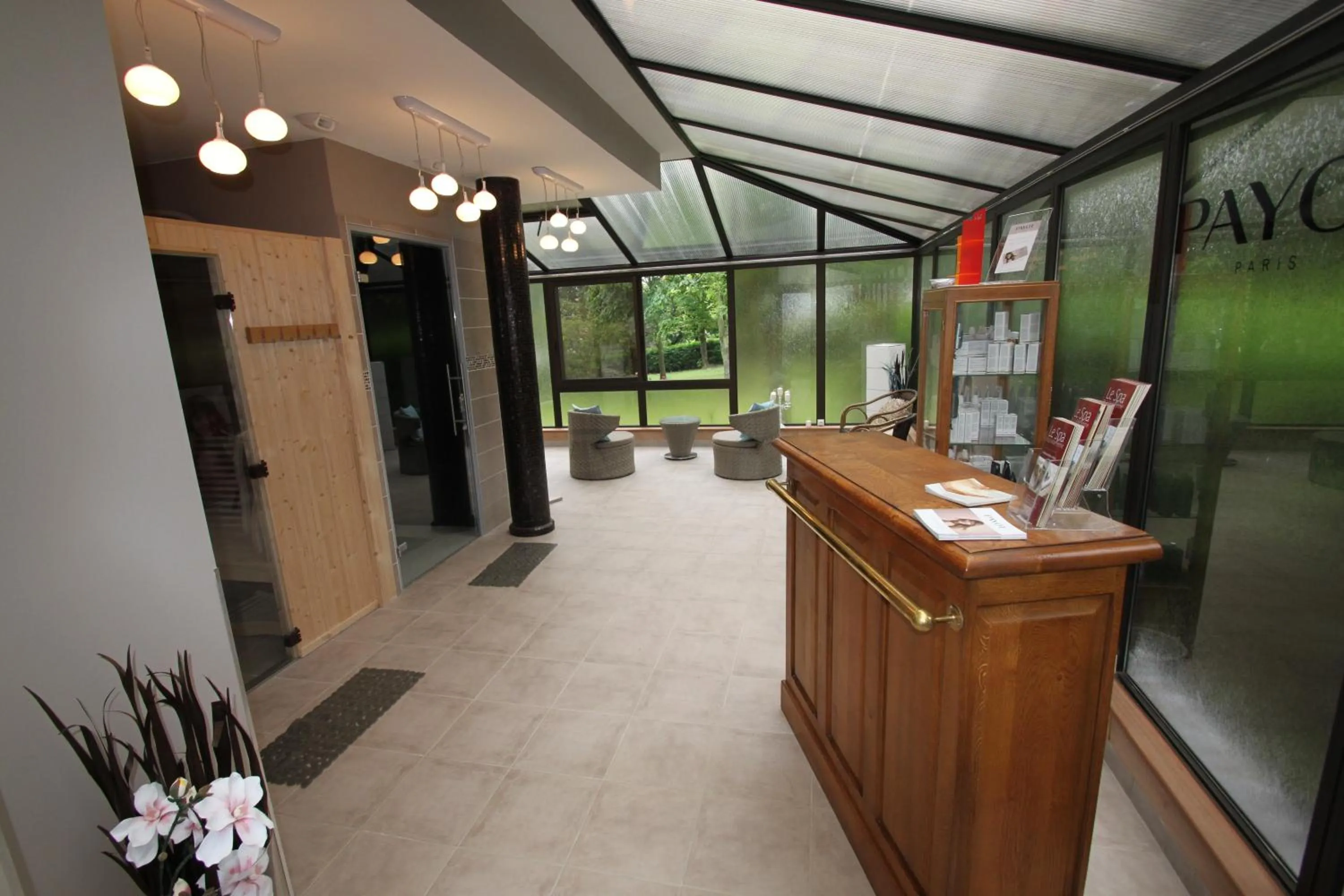 Spa and wellness centre/facilities in Hostellerie et SPA de la Vieille Ferme