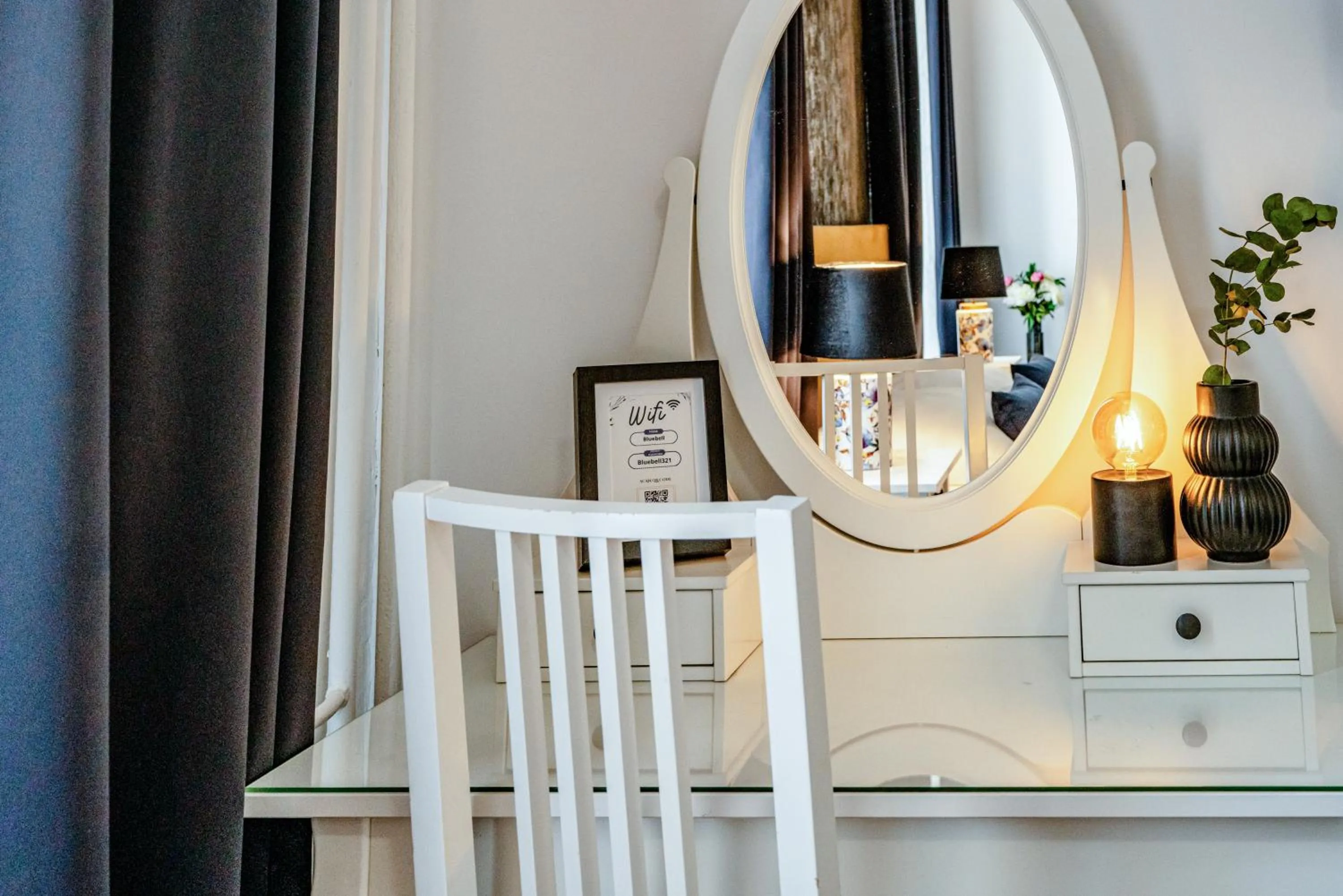 Decorative detail in BlueBell Hotel