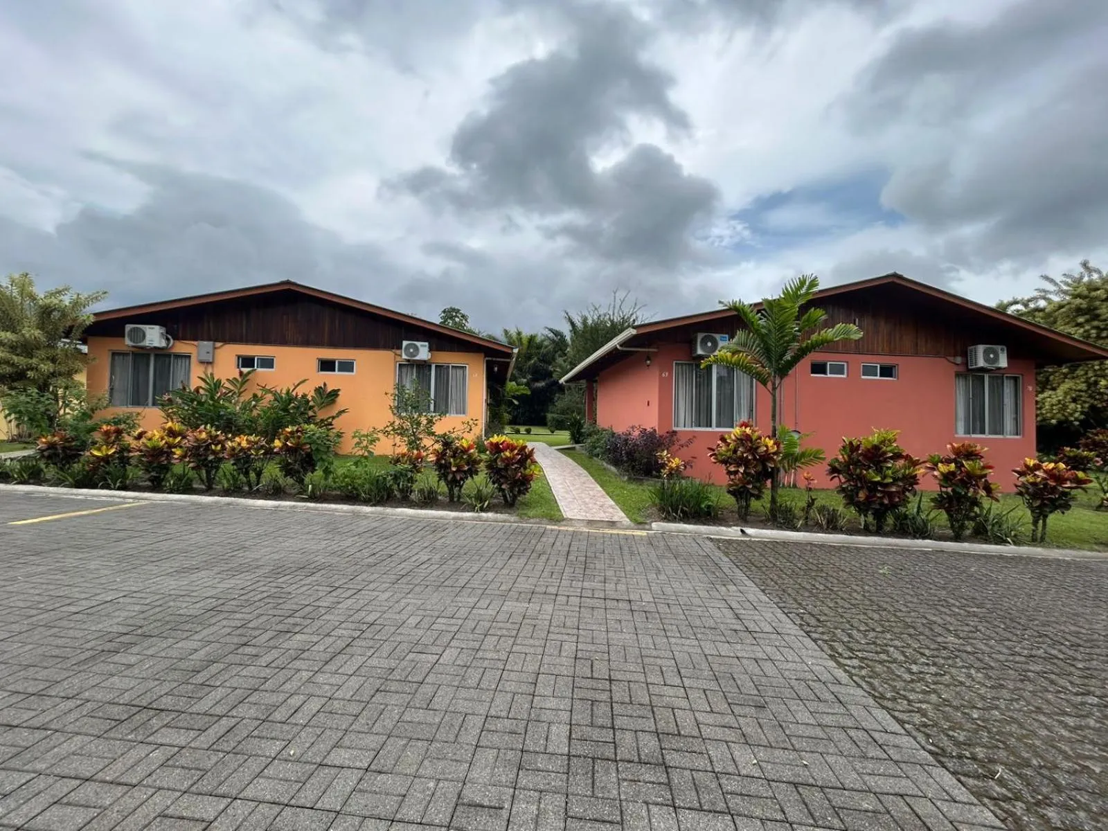 Parking in Hotel Villas Vilma