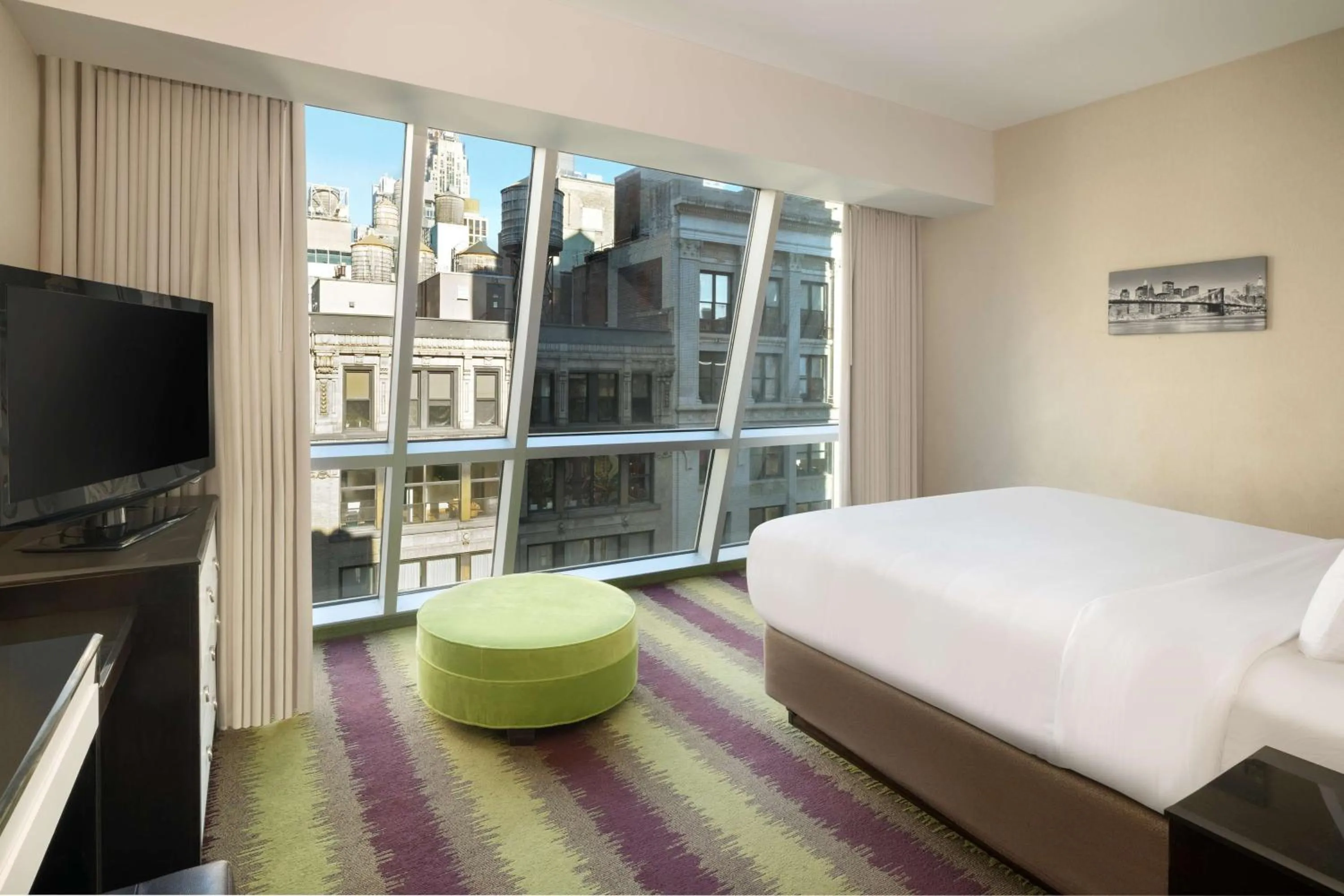 Bedroom, Bed in Best Western Premier Herald Square