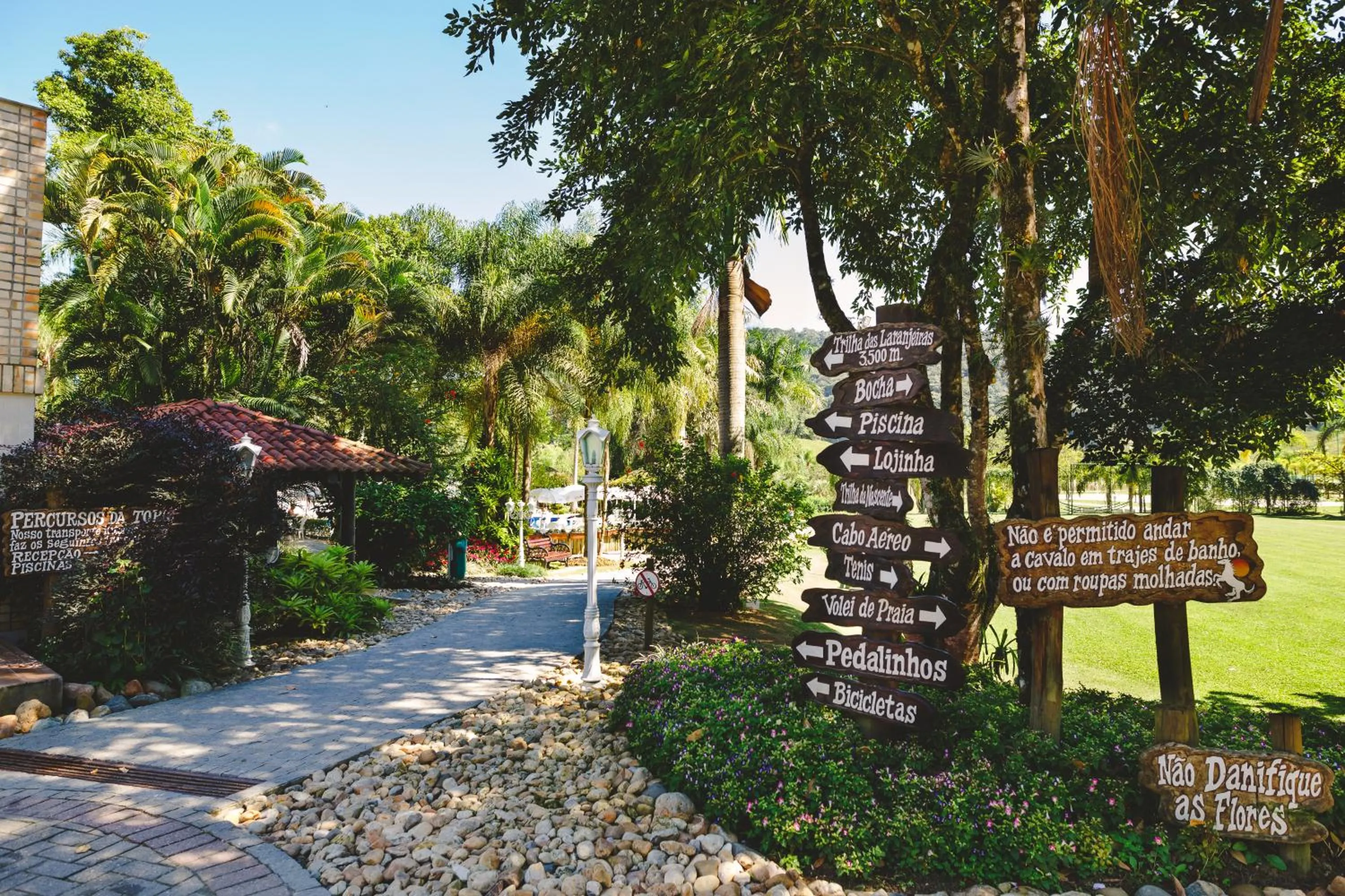 Garden in Fazzenda Park Resort