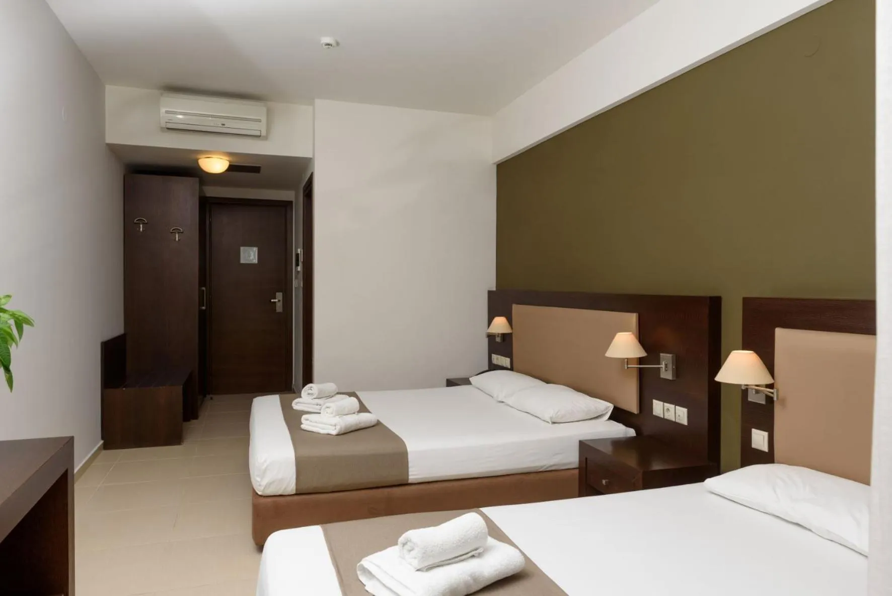 Bed in Hotel Giannoulis