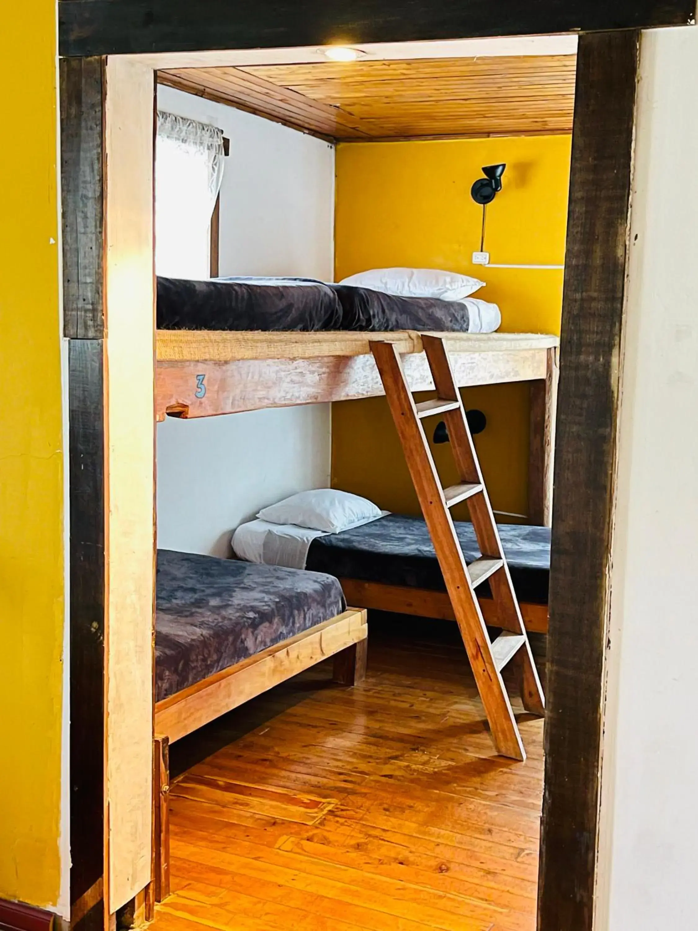 Family Double Room in Hostal Colina de Lluvia Family Double Room in Hostal Colina de Lluvia