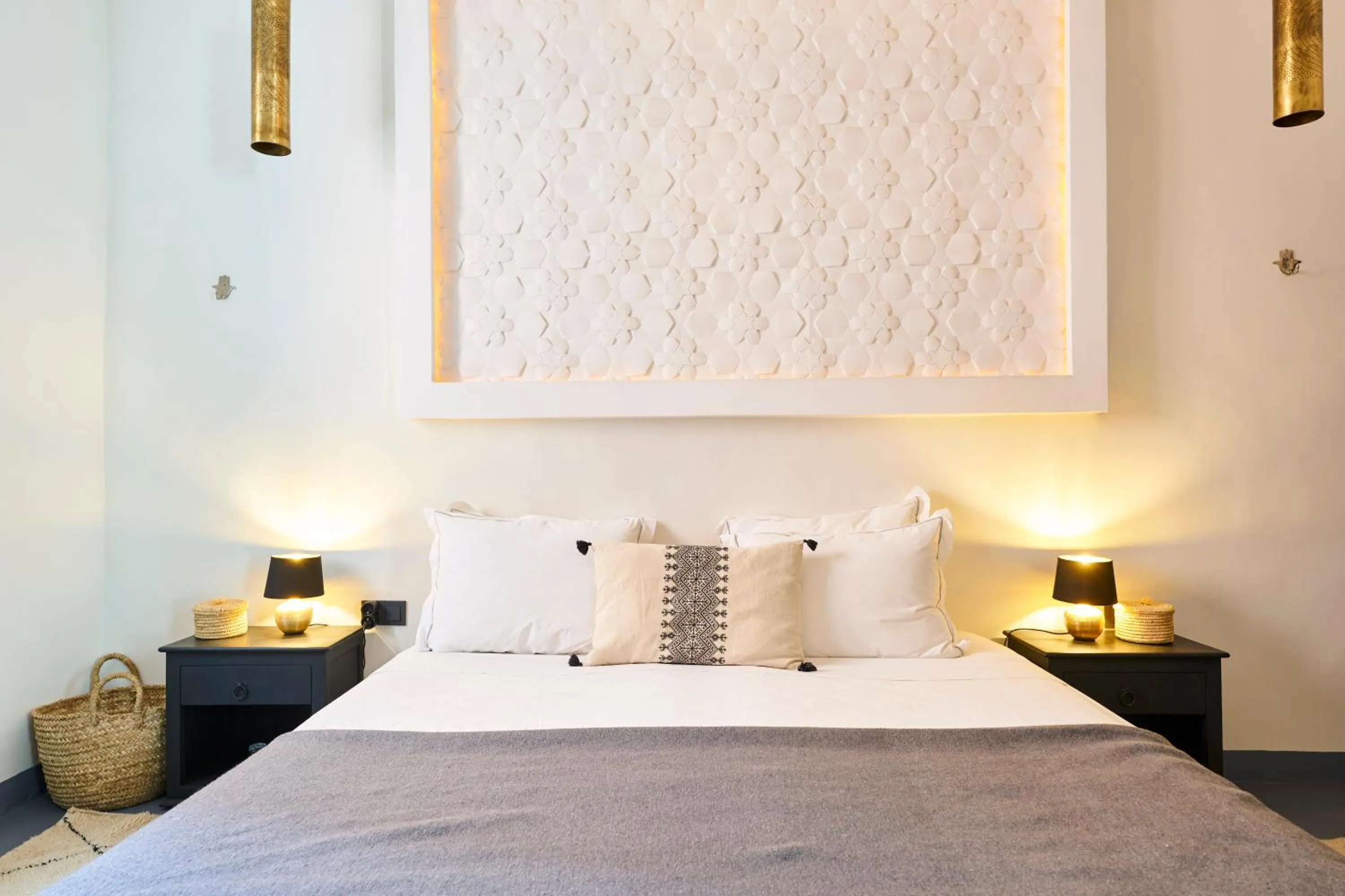 Bedroom, Bed in Riad Miloud en exclusivité 10 P au cœur de la Médina