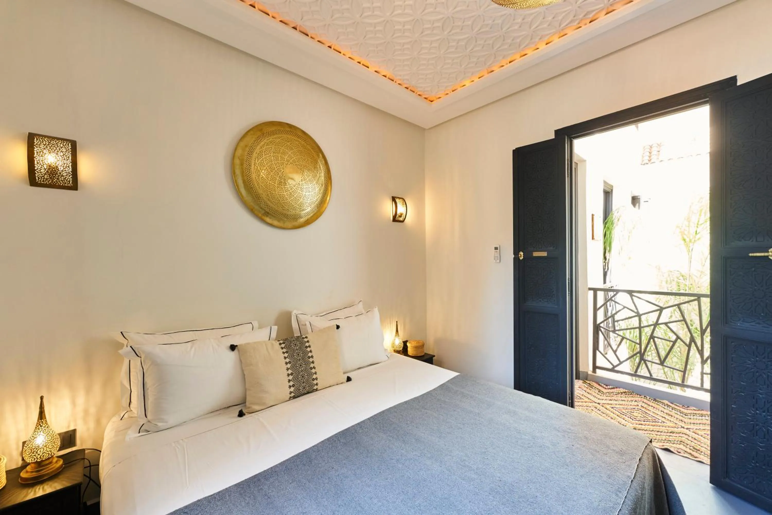 Bedroom, Bed in Riad Miloud en exclusivité 10 P au cœur de la Médina