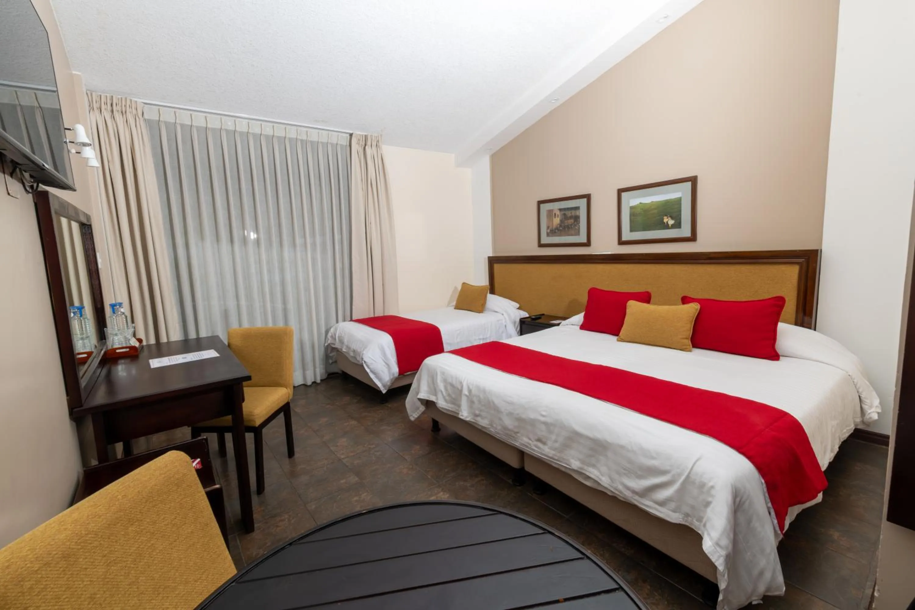 Photo of the whole room, Bed in Sangay Spa Hotel