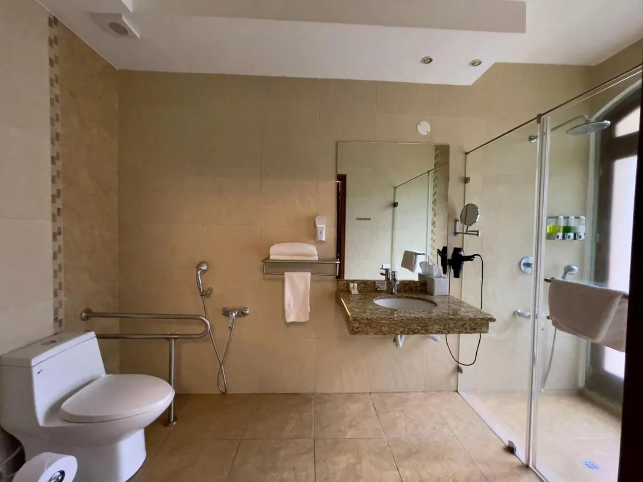 Bathroom in Sangay Spa Hotel