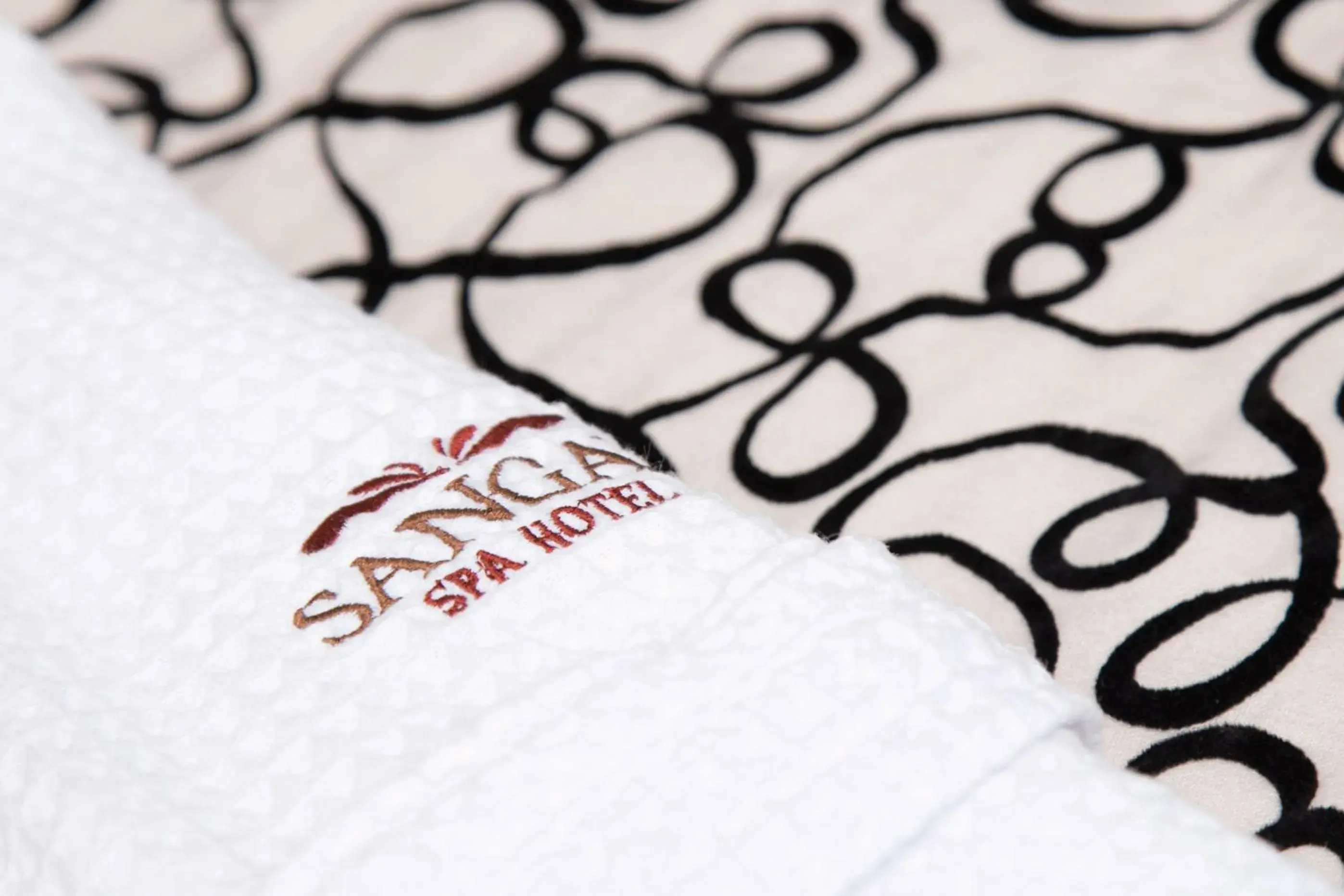 Bed in Sangay Spa Hotel Bed in Sangay Spa Hotel