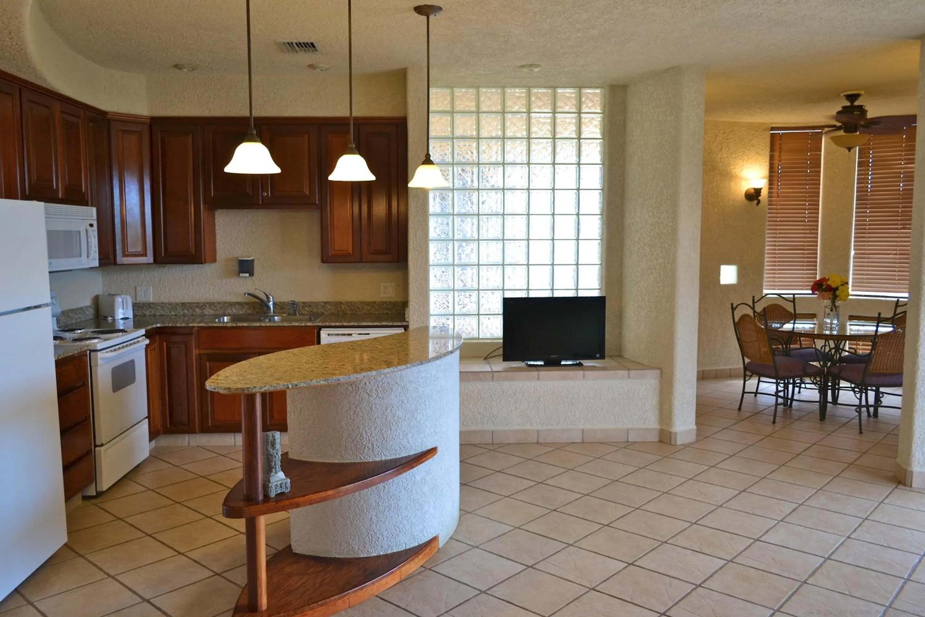 Kitchen or kitchenette in Mayan Princess Beach & Dive Resort