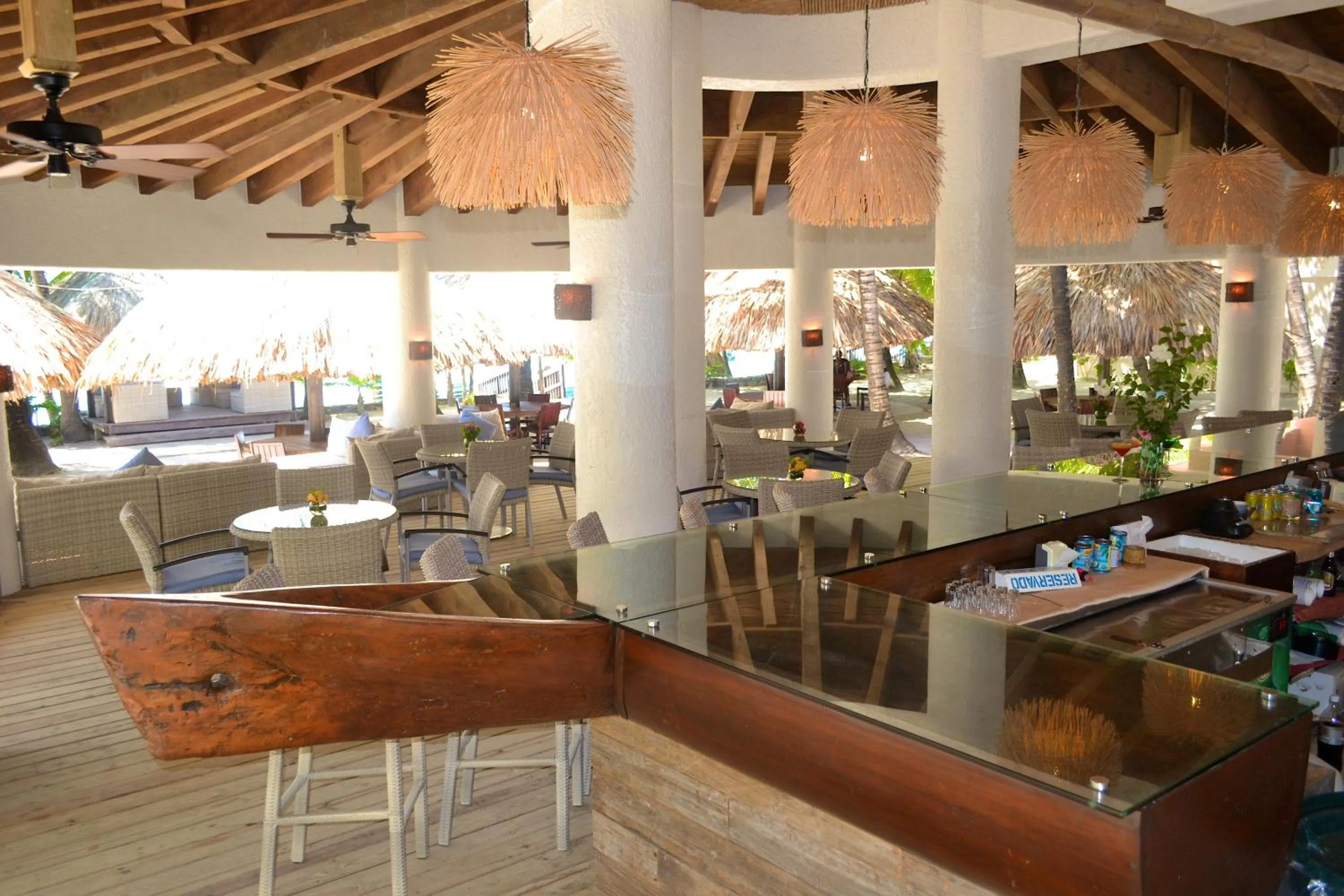 Lounge or bar in Mayan Princess Beach & Dive Resort