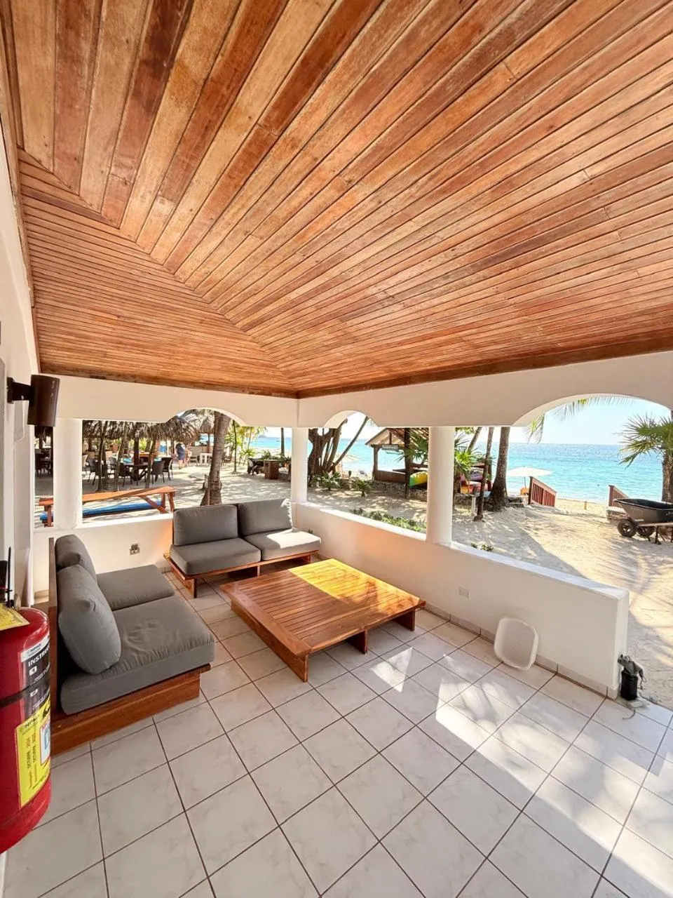 Mayan Princess Beach & Dive Resort