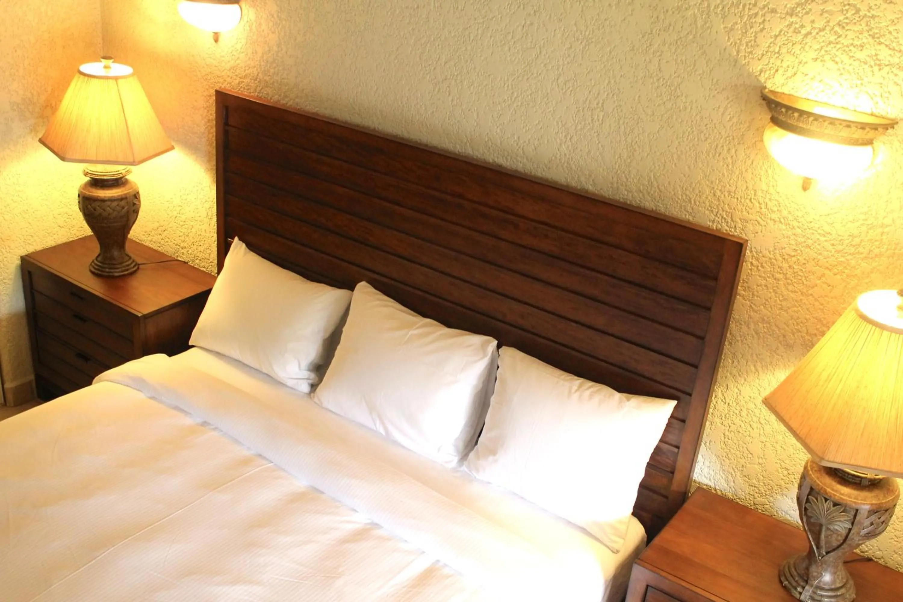 Decorative detail, Bed in Mayan Princess Beach & Dive Resort