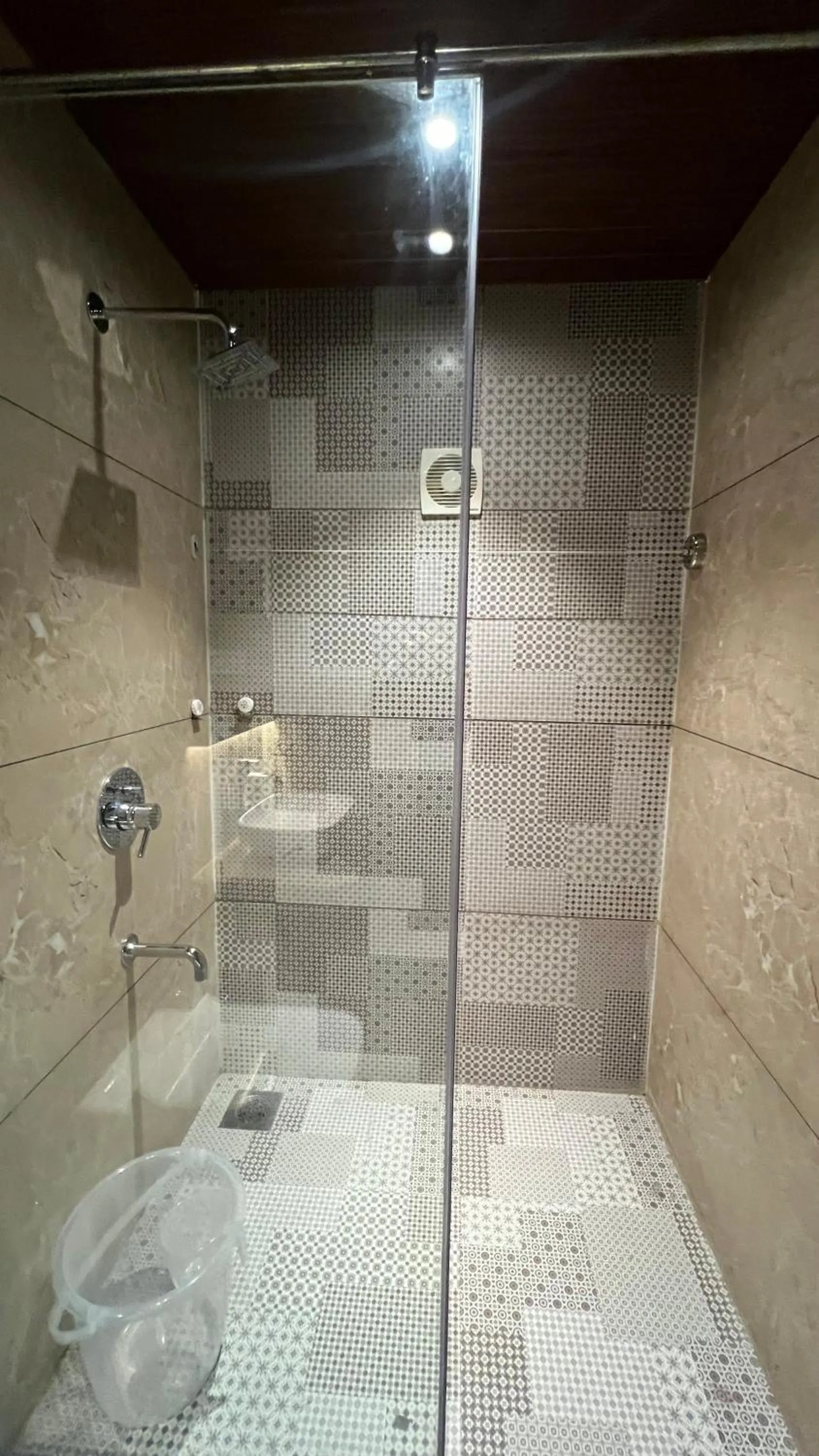 Bathroom in Rudra Shelter Business Hotel