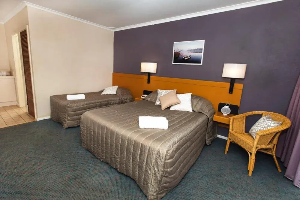 Bed in Kalgoorlie Overland Motel Bed in Kalgoorlie Overland Motel