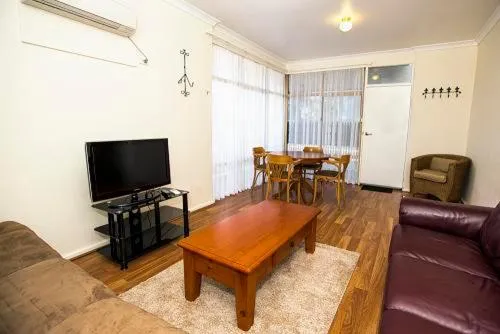 Living room in Kalgoorlie Overland Motel