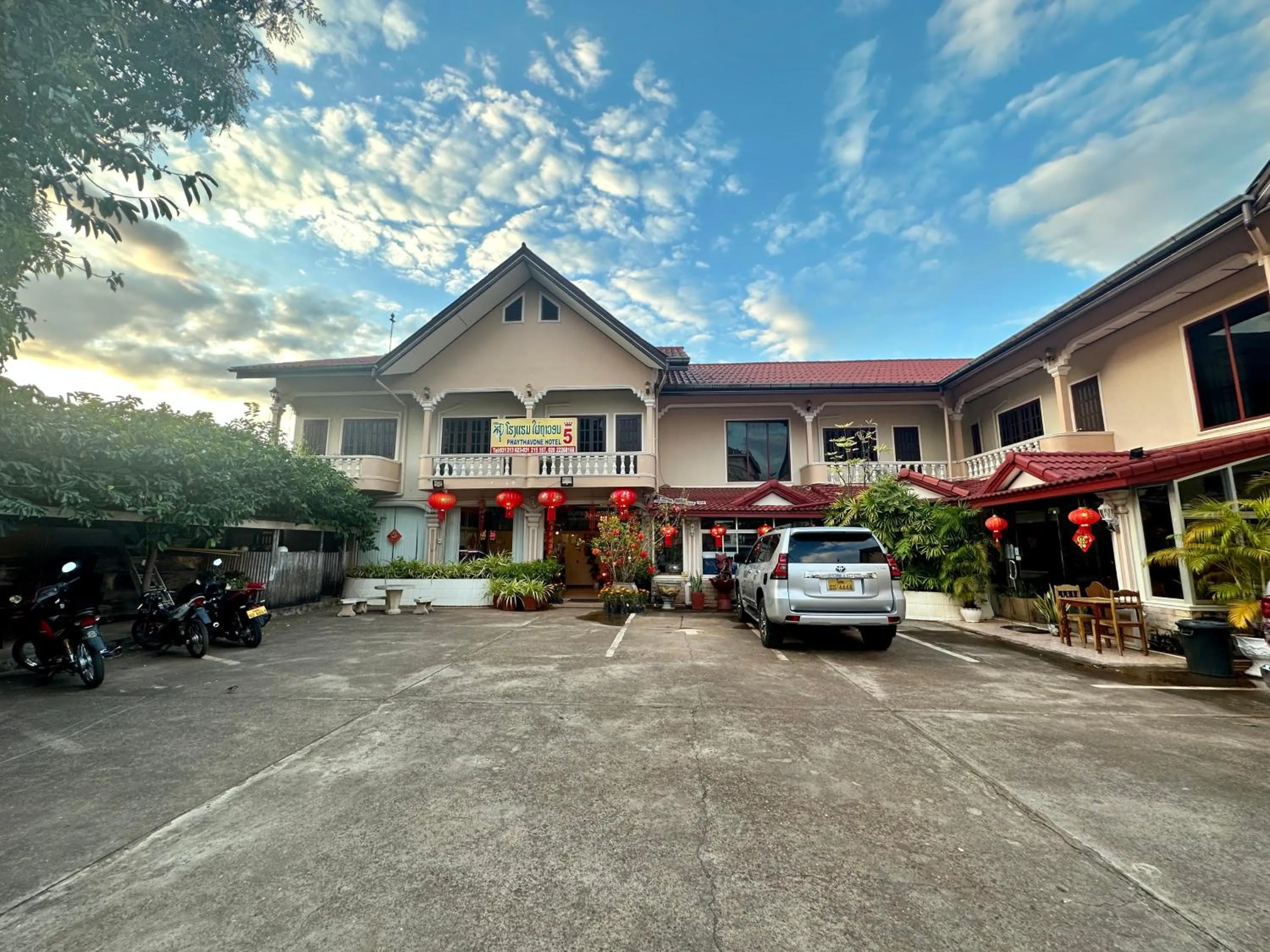 Phaythavone Hotel