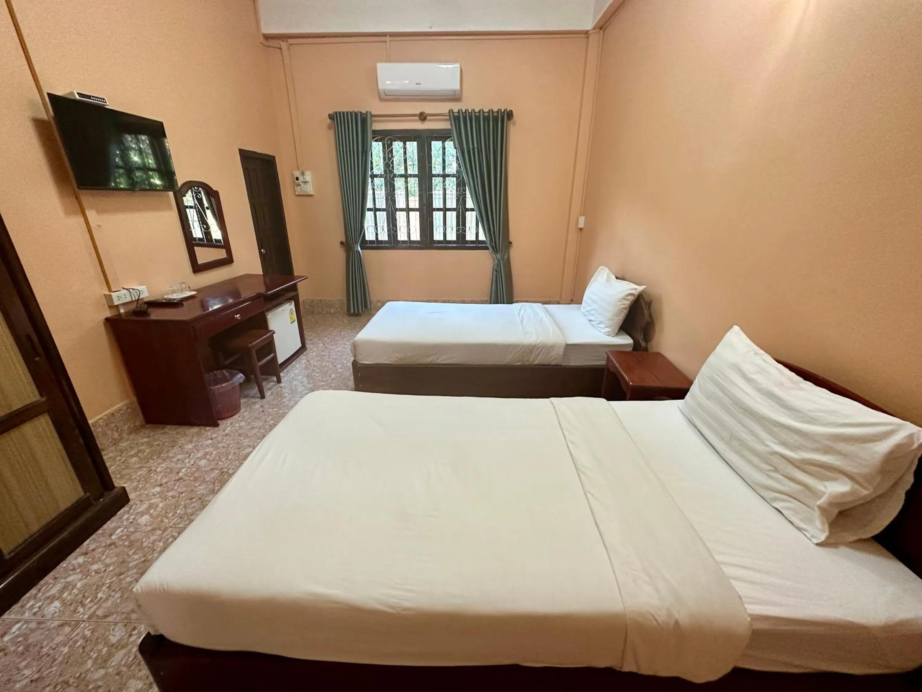 Bed in Phaythavone Hotel