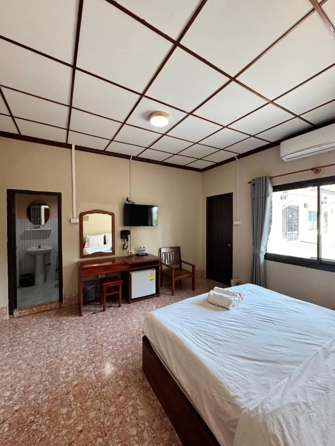 Bed in Phaythavone Hotel