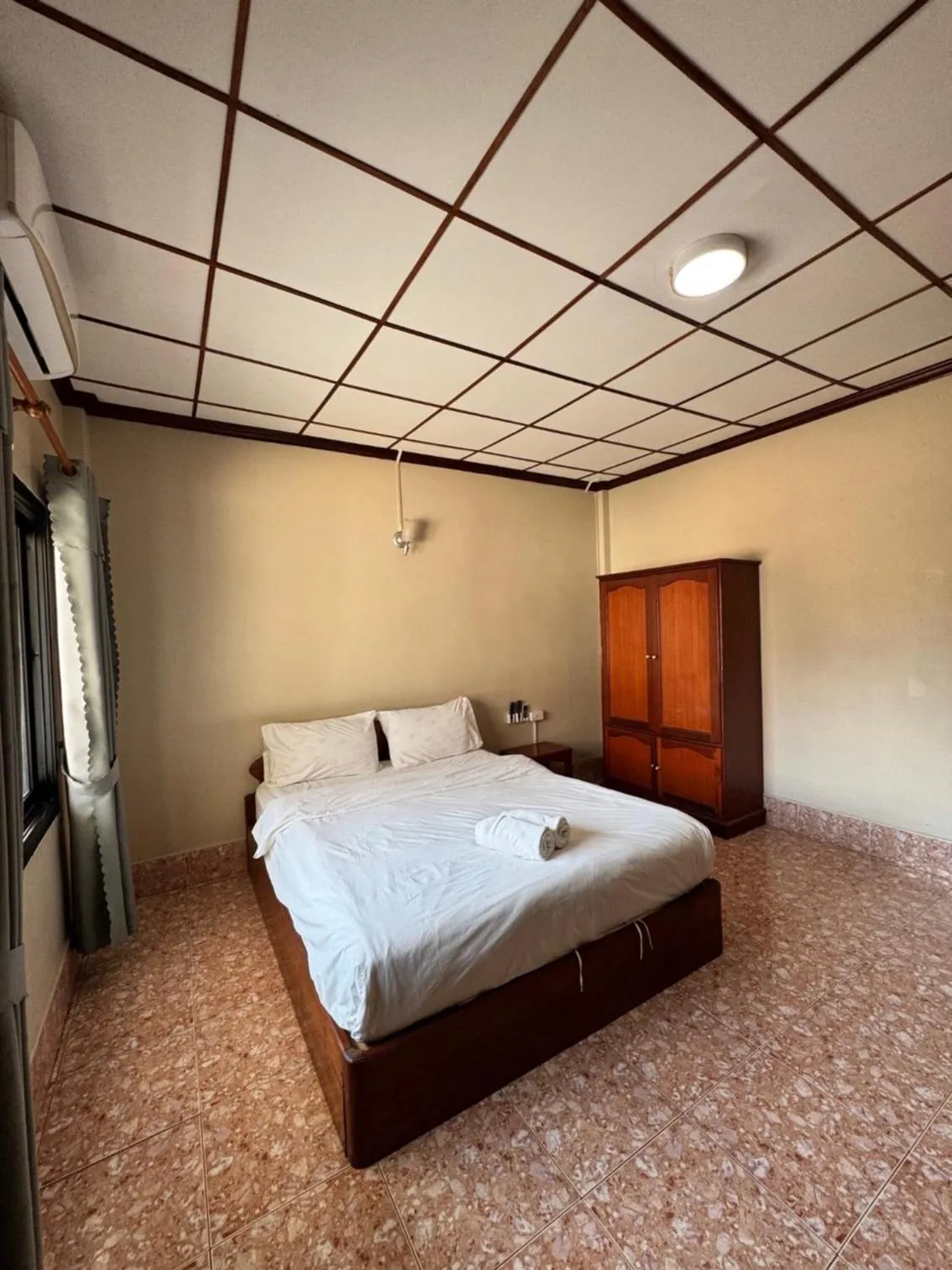 Bed in Phaythavone Hotel