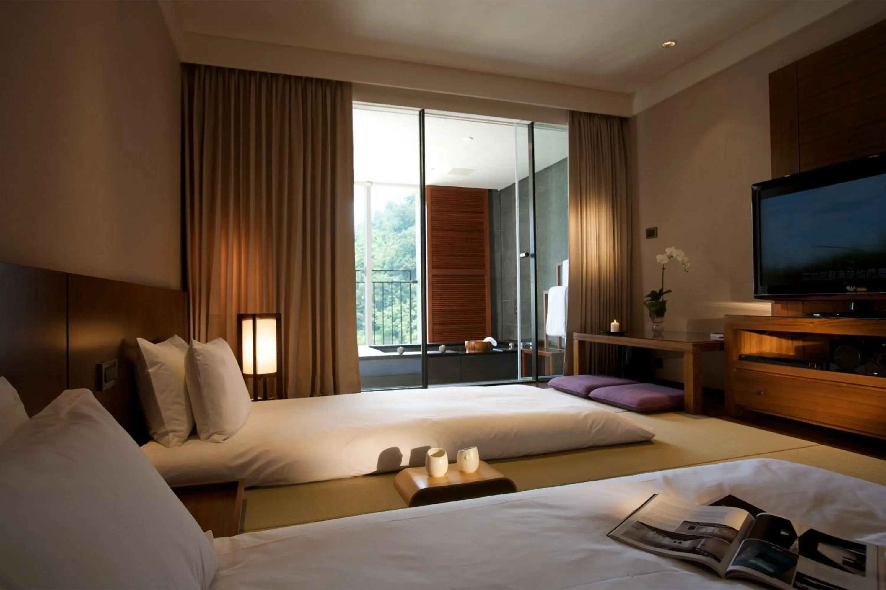 Photo of the whole room, Bed in RSL Cold & Hot Springs Resort Suao Photo of the whole room, Bed in RSL Cold & Hot Springs Resort Suao