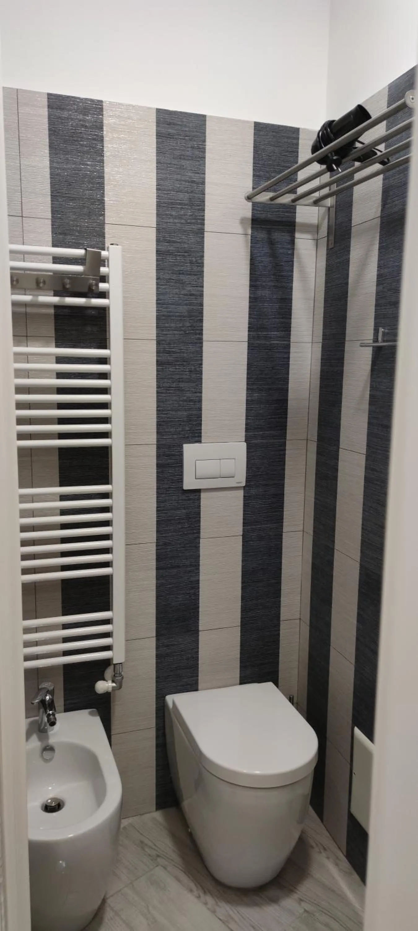 Bathroom in Guest House Via Milano