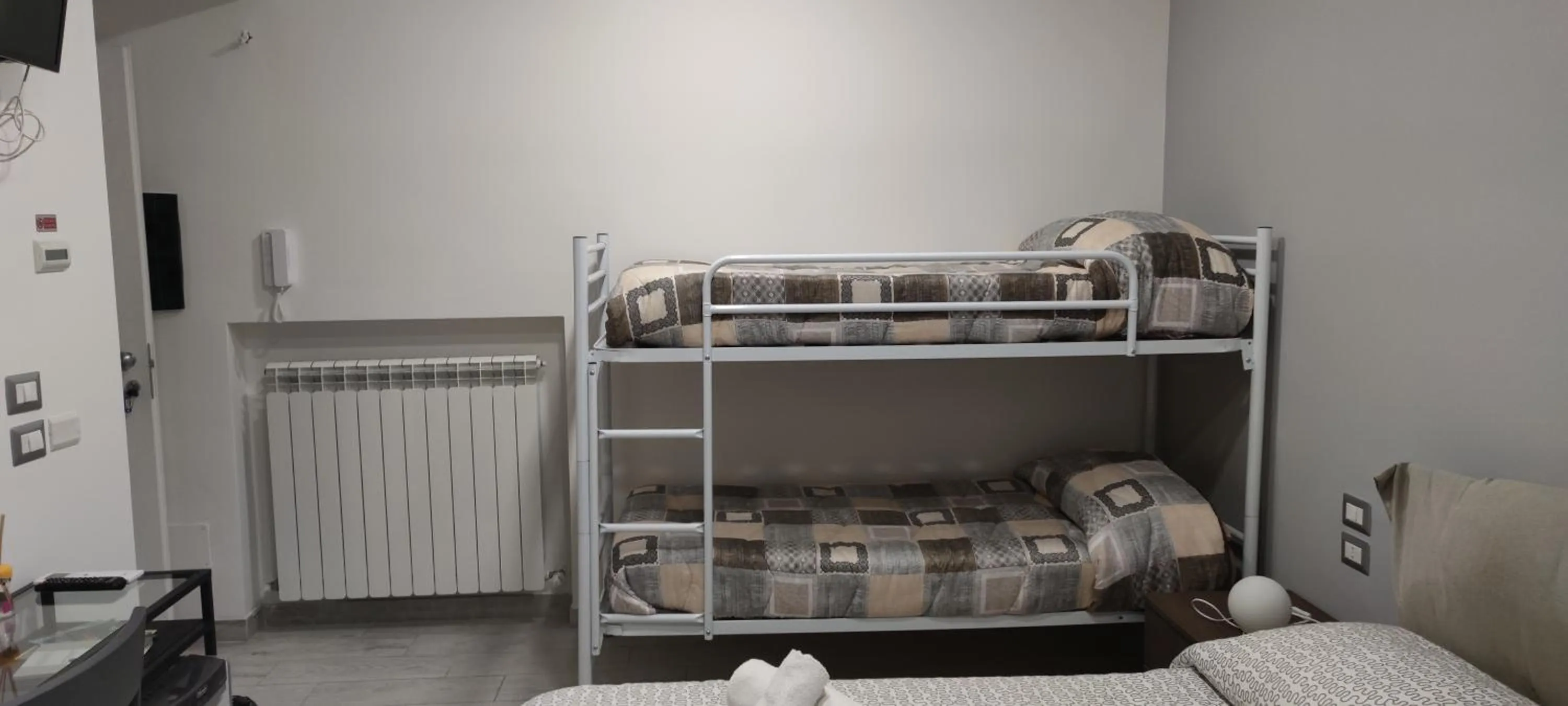 bunk bed, Bed in Guest House Via Milano