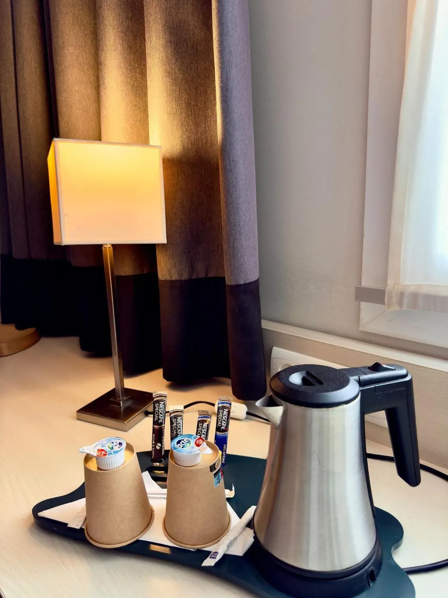 Food and drinks in Kyriad Chartres Food and drinks in Kyriad Chartres