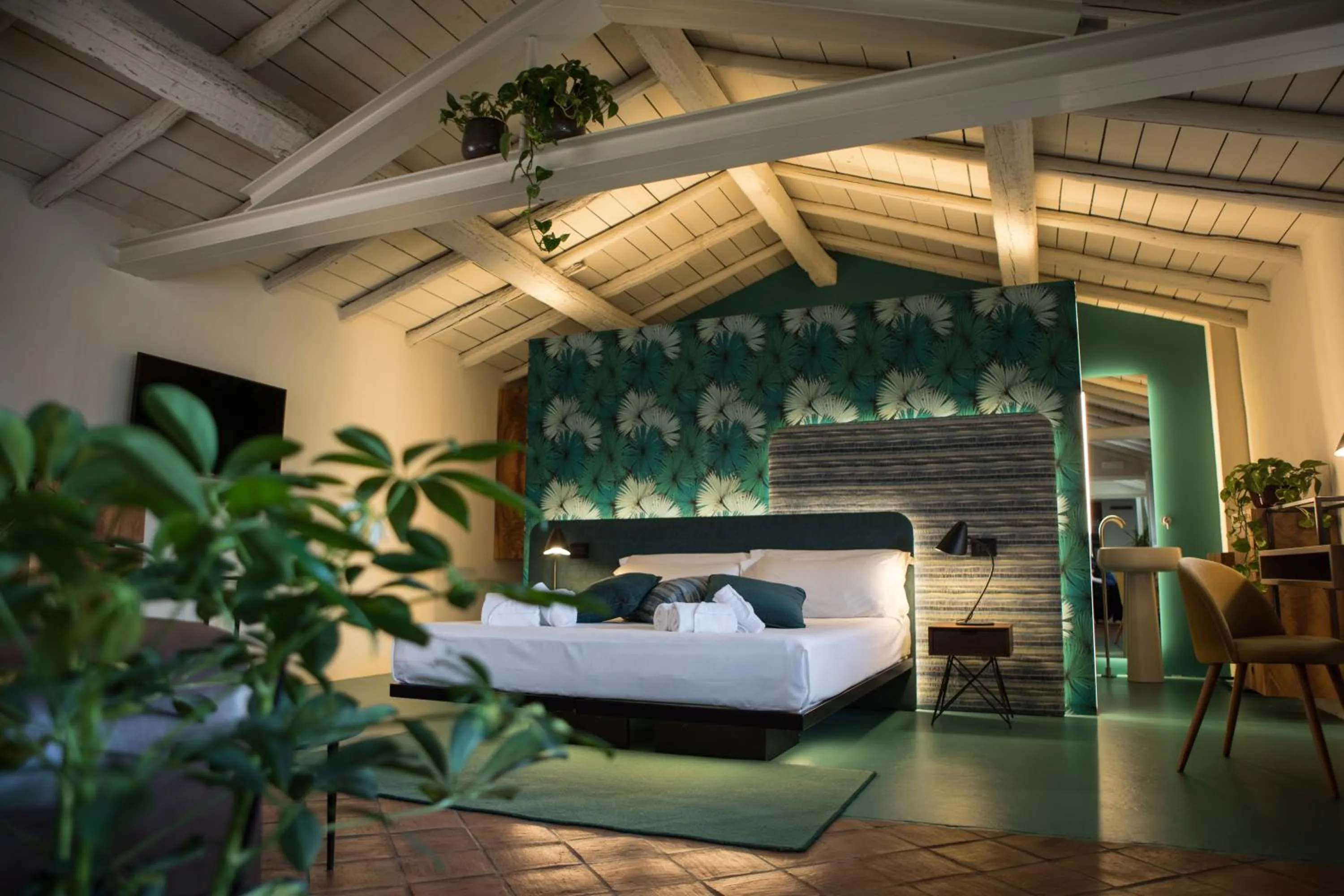 Photo of the whole room, Bed in Cà Toresele Relais Osteria Garden