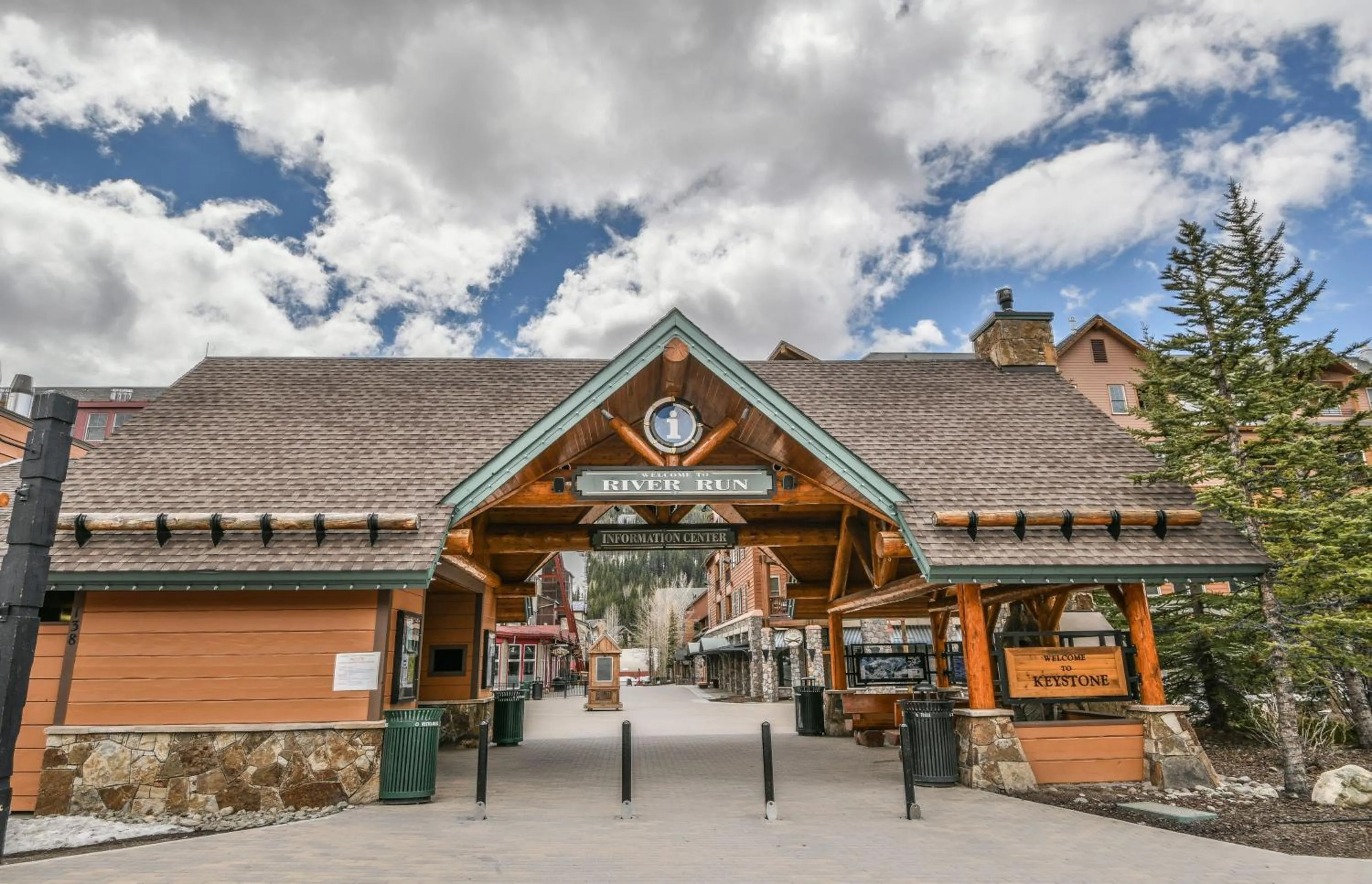 Buffalo Lodge 8327 by SummitCove Lodging