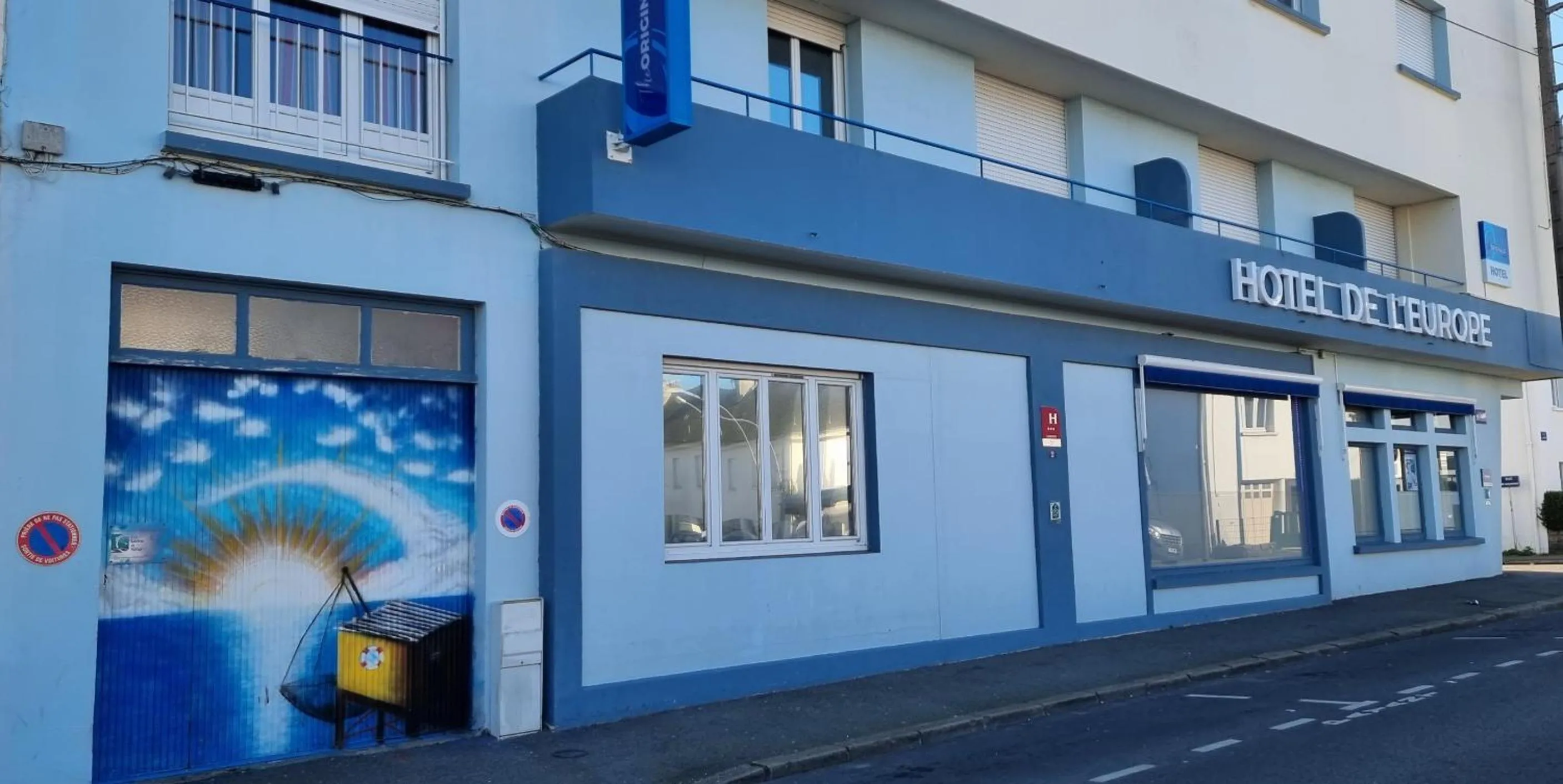 Facade/entrance in The Originals City, Hôtel de l'Europe, Saint-Nazaire