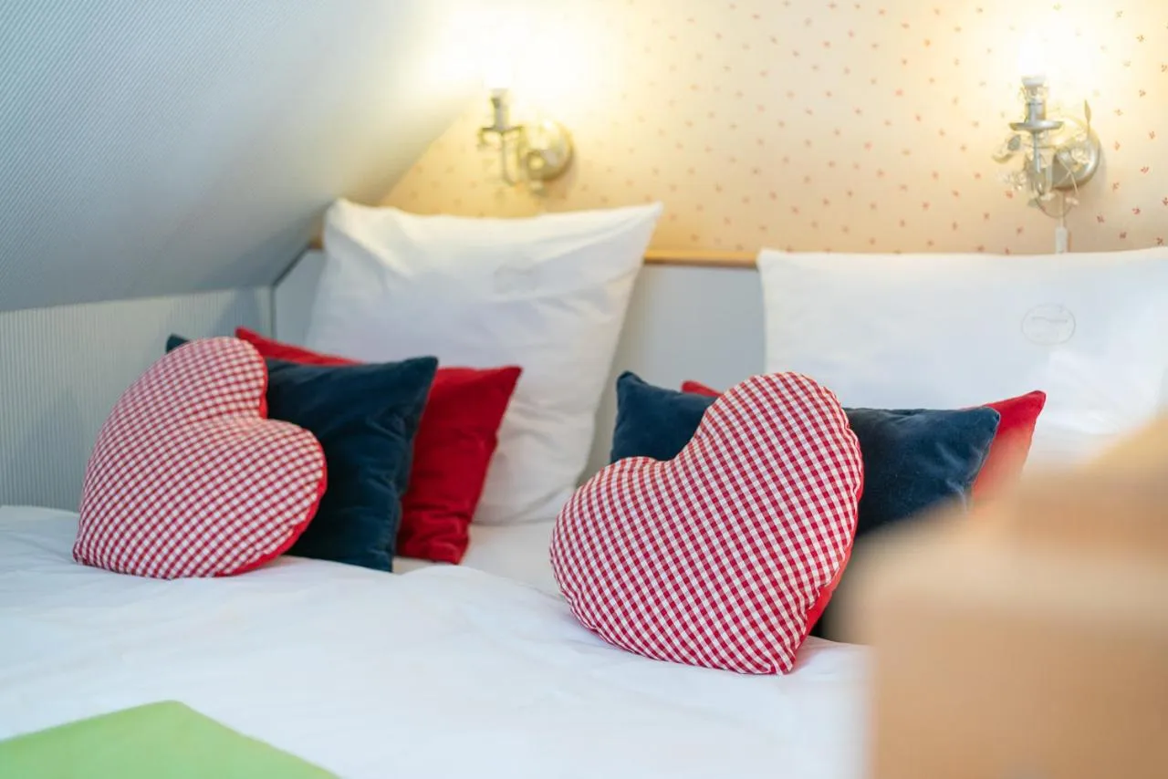 Bed in SaarlandTraum Weihermühle