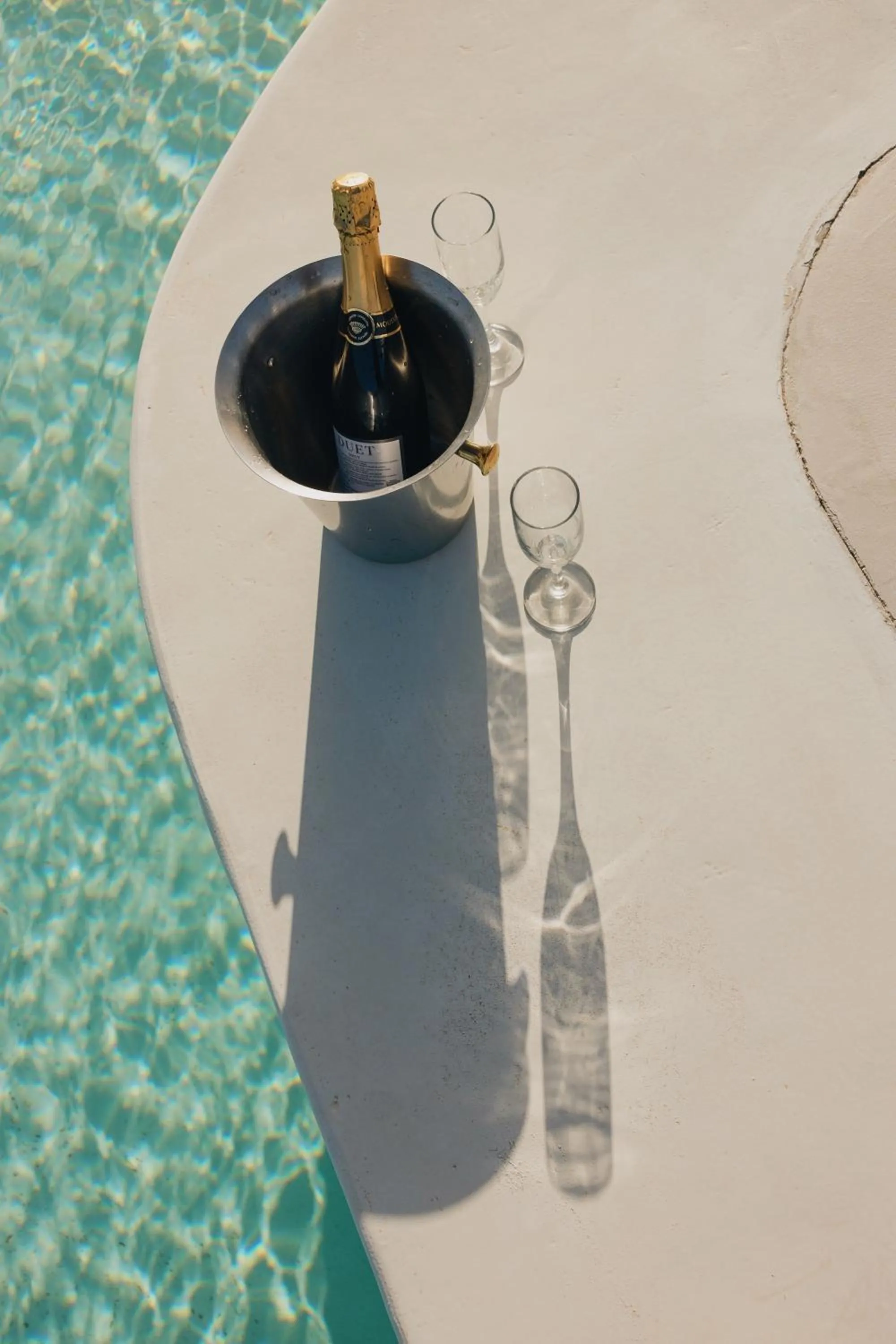 Property building in Mykonos Pantheon