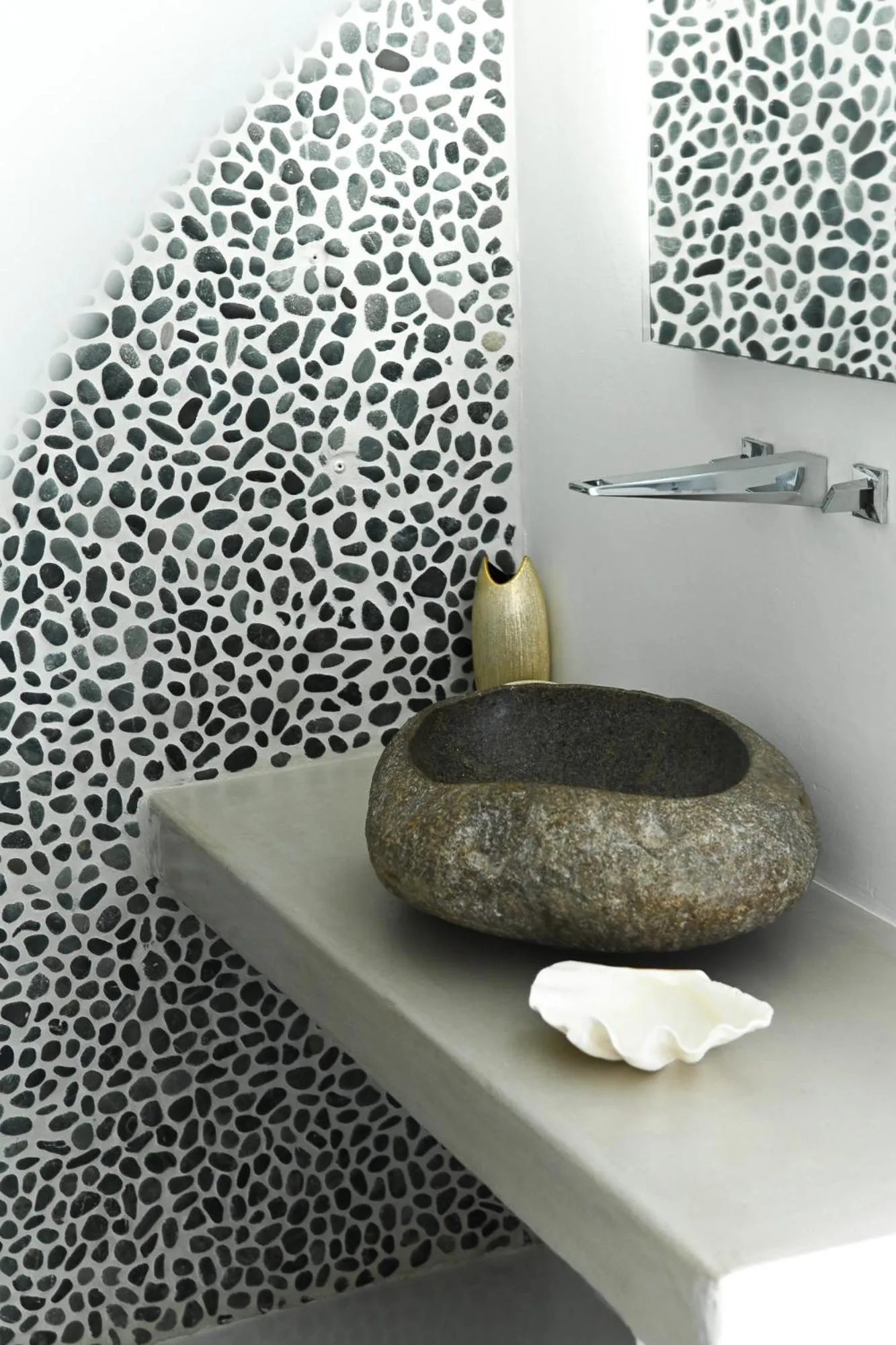 Bathroom in Mykonos Pantheon