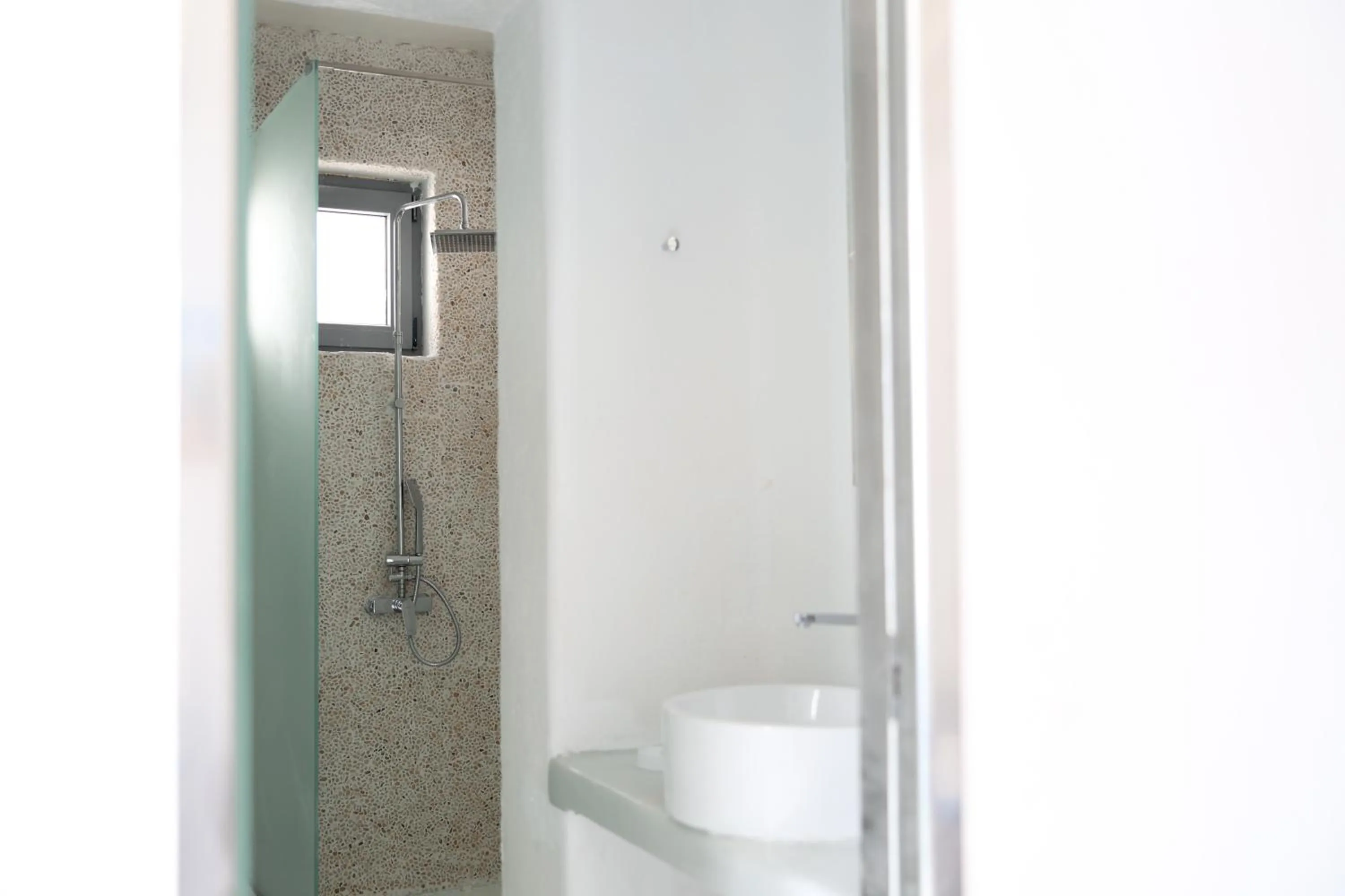 Bathroom in Mykonos Pantheon