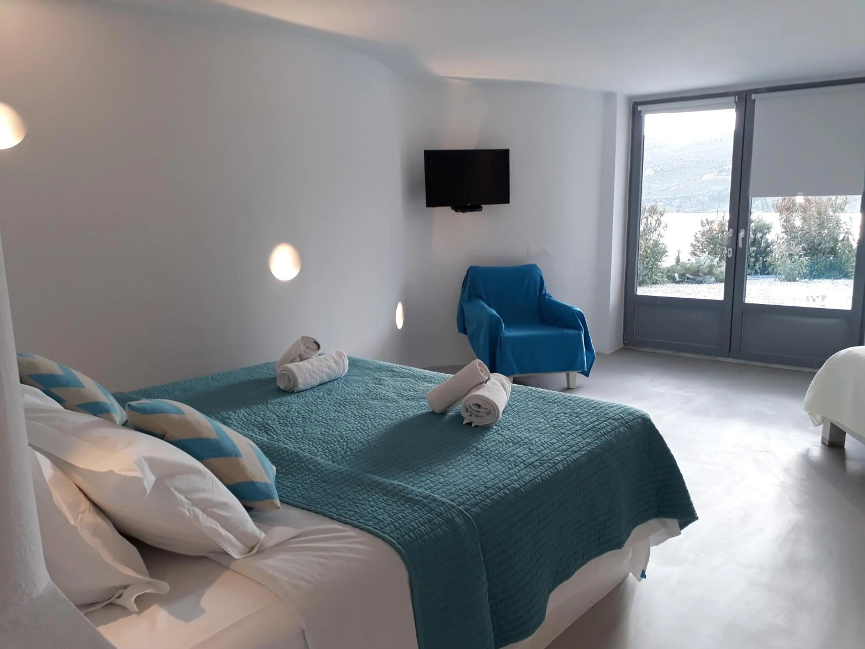 Bedroom, Bed in Mykonos Pantheon