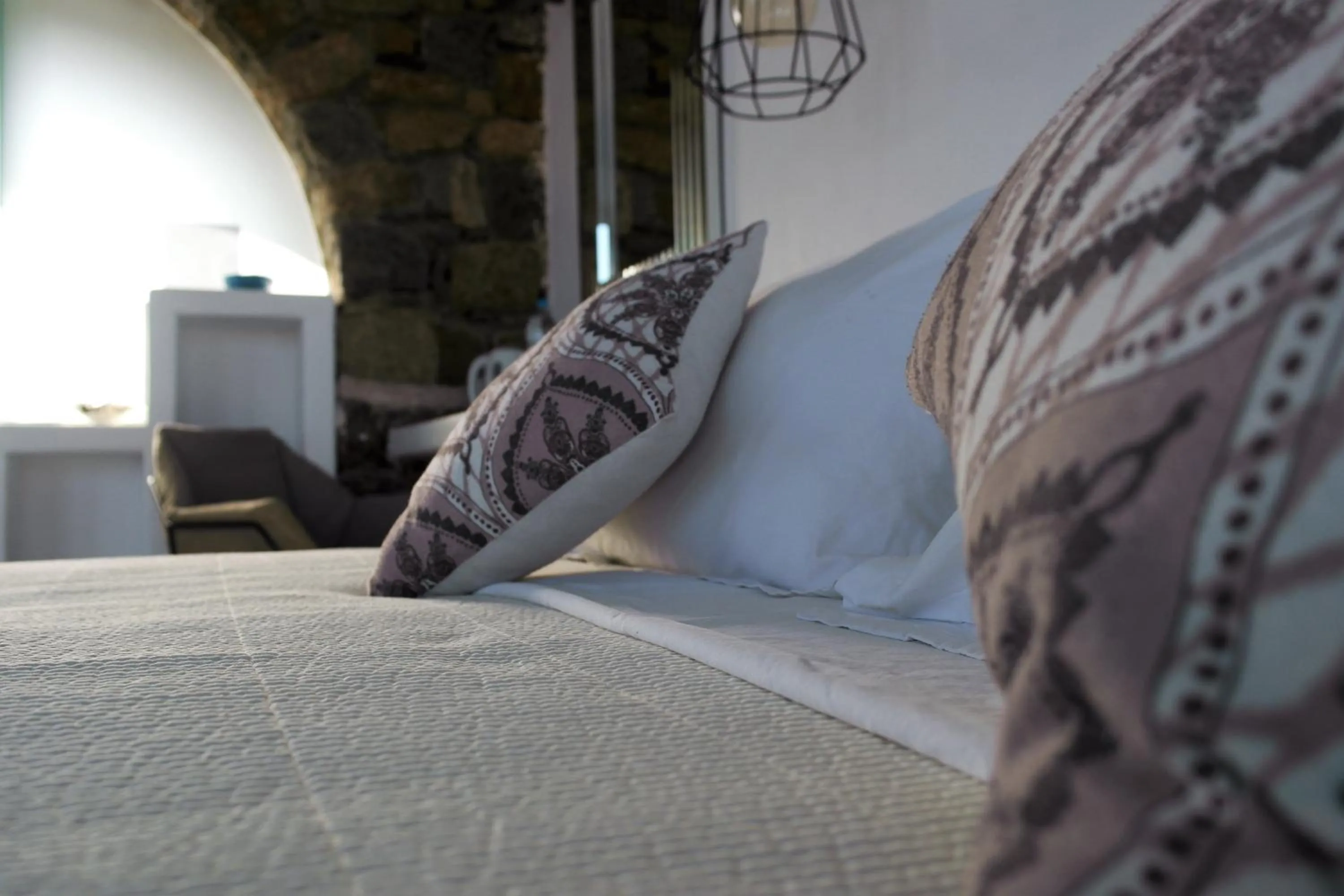 Bed in Mykonos Pantheon