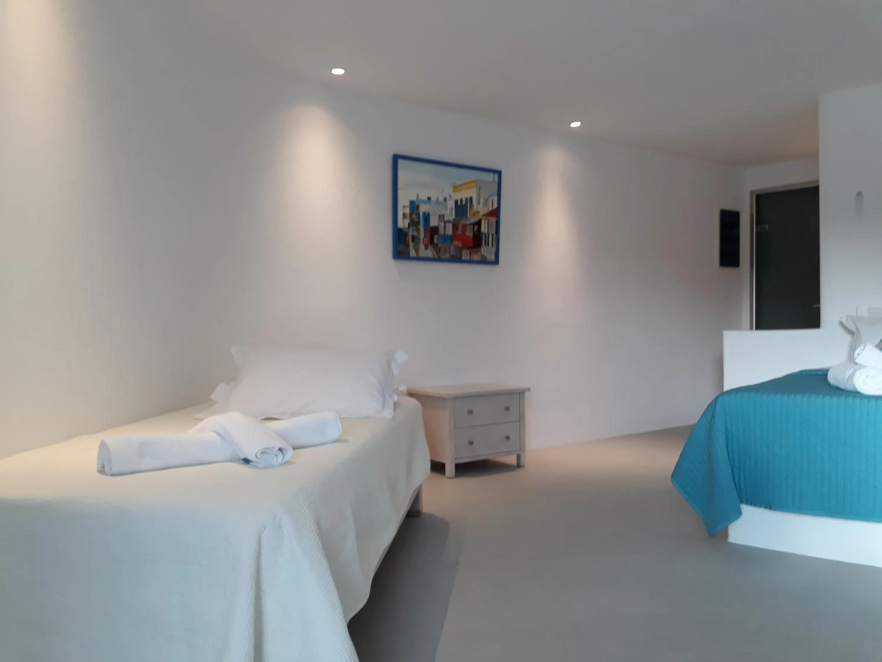 Bed in Mykonos Pantheon