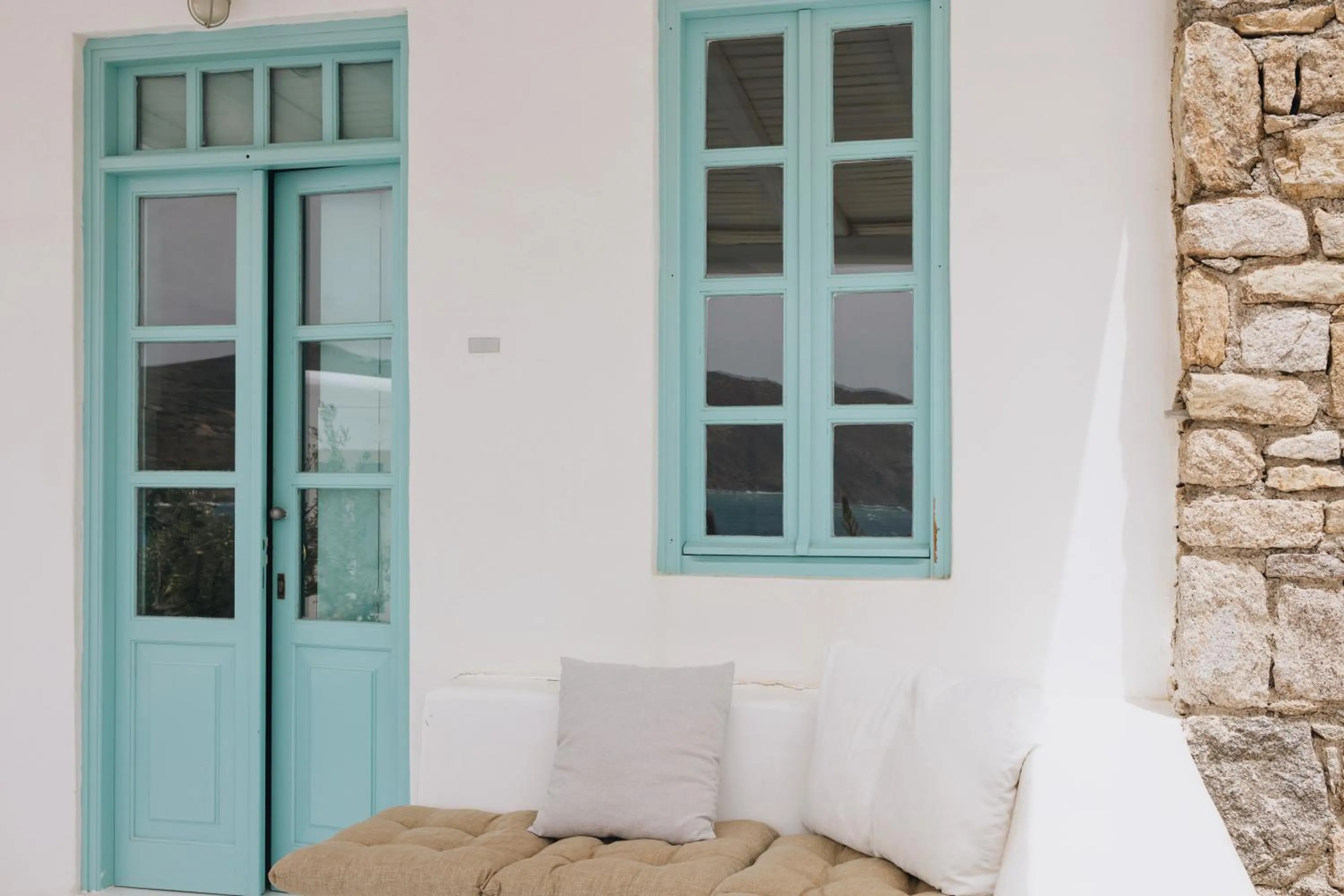 Property building in Mykonos Pantheon