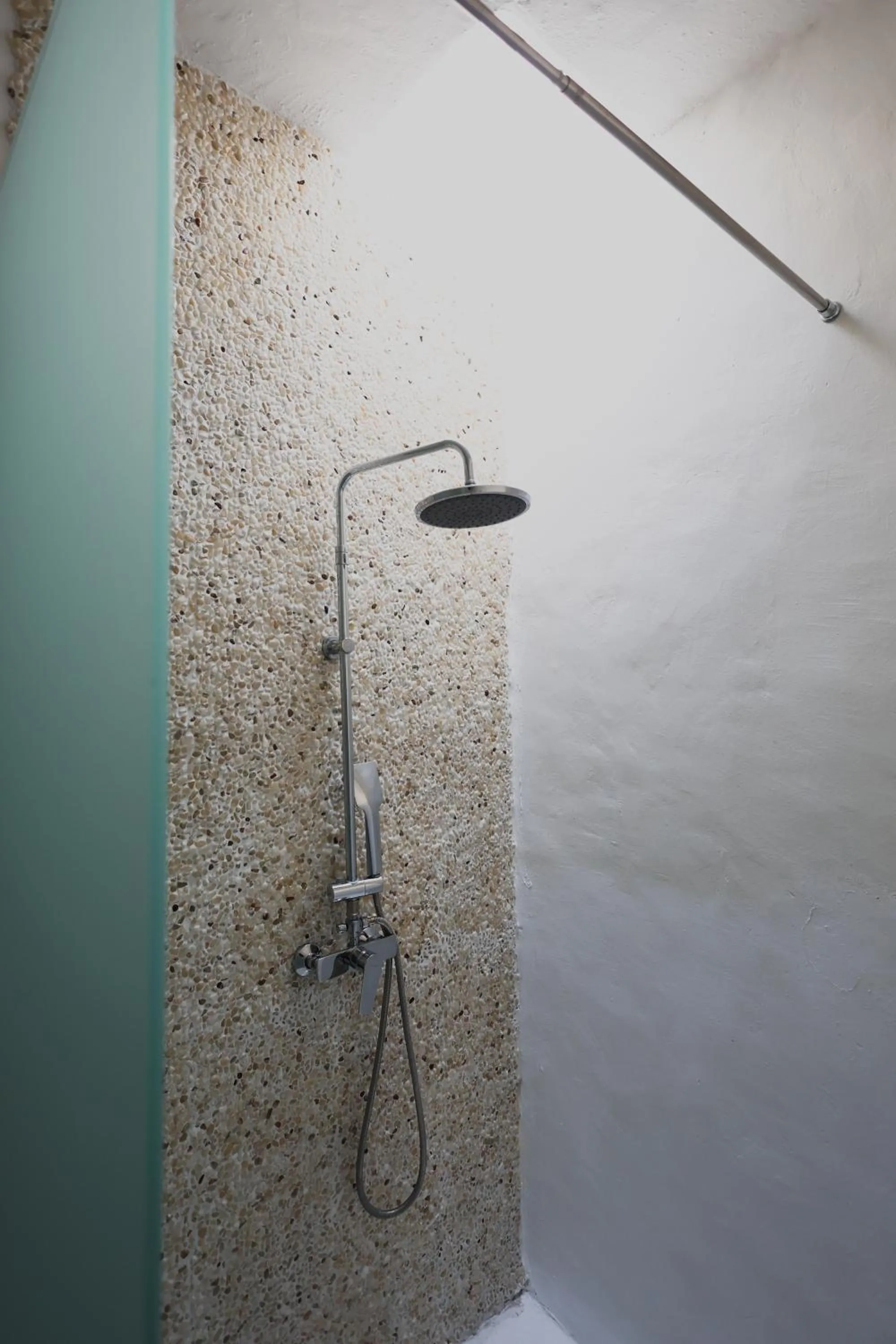 Shower in Mykonos Pantheon